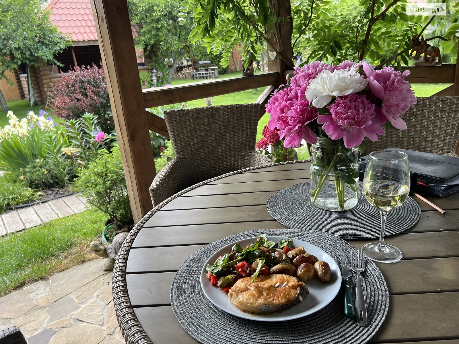 двоповерховий будинок бесідка, 55 кв. м, зруб. Продаж у Хлепчі фото 1