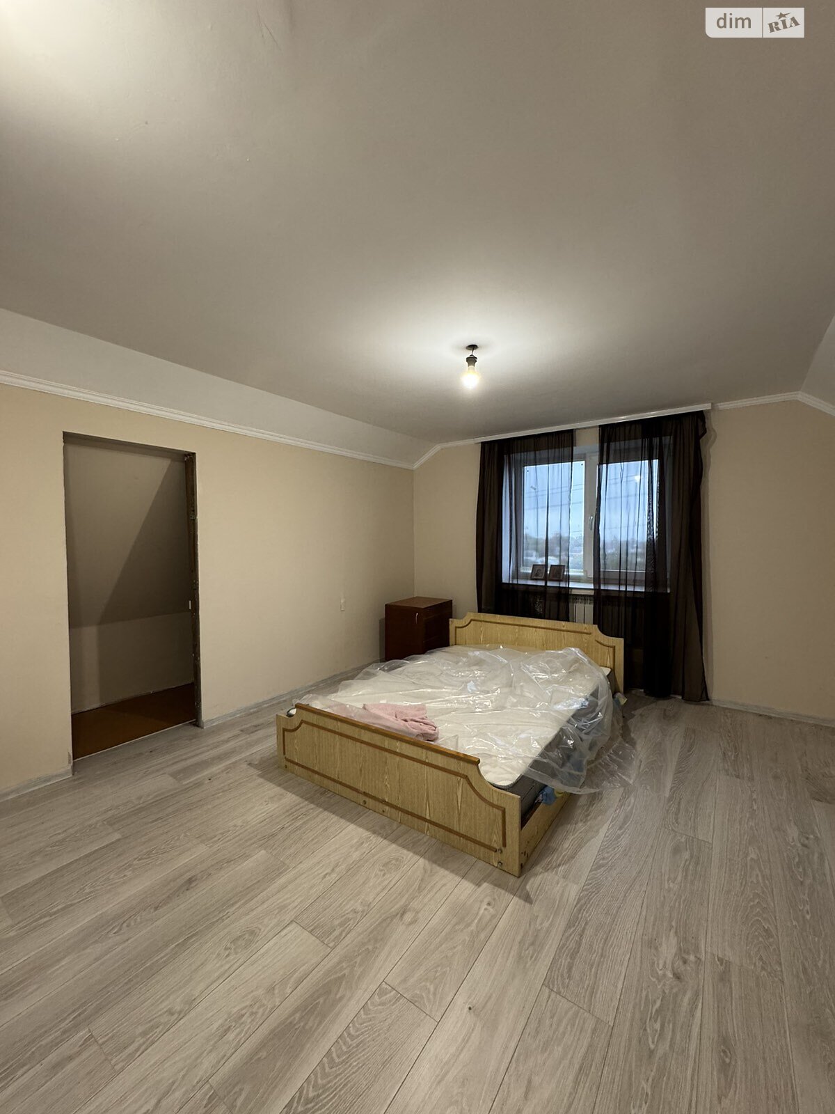 двоповерховий будинок з гаражем, 60 кв. м, кирпич. Продаж в Хмельницькому, район Лезневе фото 1 двоповерховий будинок з гаражем, 60 кв. м, кирпич. Продаж в Хмельницькому, район Лезневе фото 1