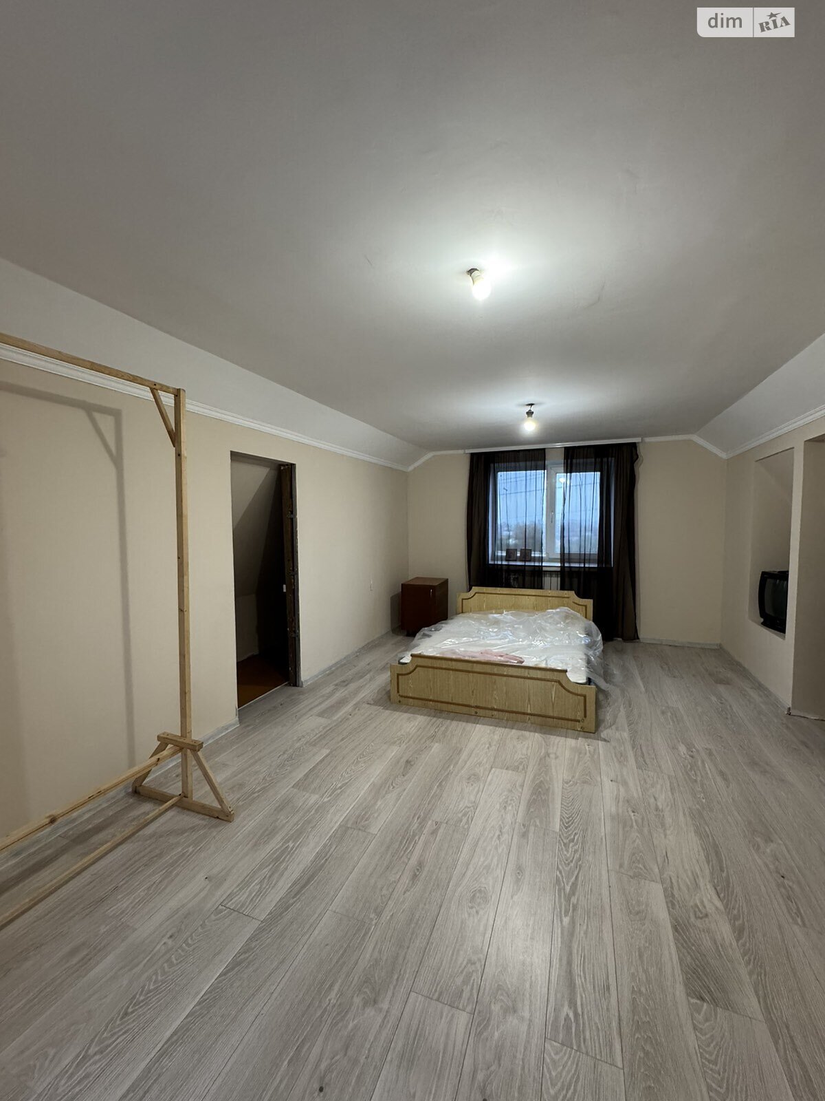 двоповерховий будинок з гаражем, 60 кв. м, кирпич. Продаж в Хмельницькому, район Лезневе фото 1 двоповерховий будинок з гаражем, 60 кв. м, кирпич. Продаж в Хмельницькому, район Лезневе фото 1