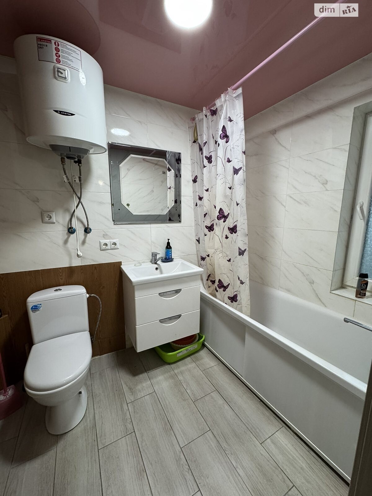 двоповерховий будинок з гаражем, 60 кв. м, кирпич. Продаж в Хмельницькому, район Лезневе фото 1 двоповерховий будинок з гаражем, 60 кв. м, кирпич. Продаж в Хмельницькому, район Лезневе фото 1