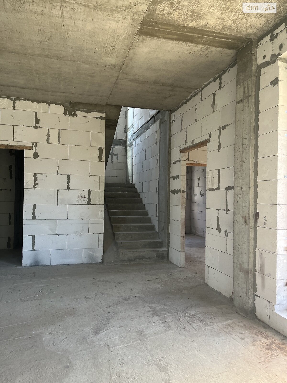 двоповерховий будинок з верандою, 225 кв. м, пеноблок. Продаж в Хмельницькому, район Автовокзал №1 фото 1 двоповерховий будинок з верандою, 225 кв. м, пеноблок. Продаж в Хмельницькому, район Автовокзал №1 фото 1