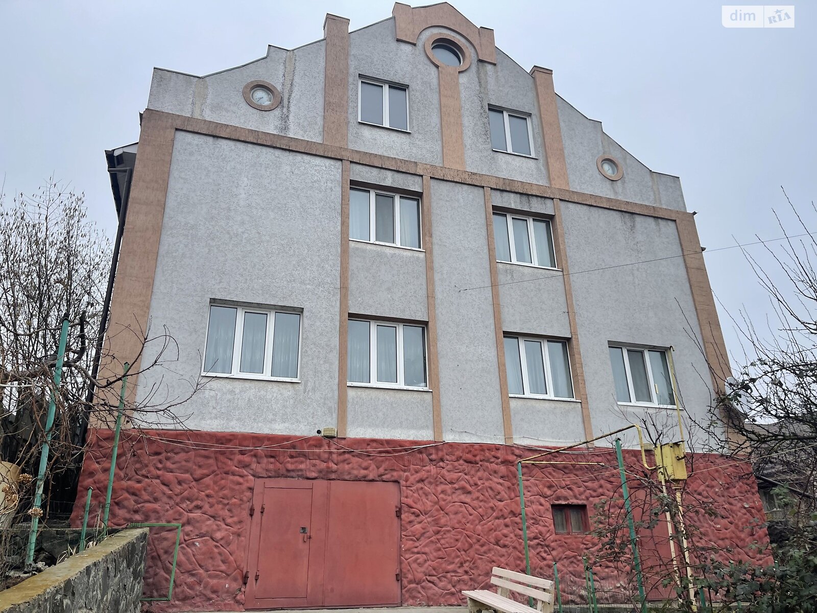 двухэтажный дом с гаражом, 345 кв. м, кирпич. Продажа в Хмельницком район Автовокзал №1 фото 1 двухэтажный дом с гаражом, 345 кв. м, кирпич. Продажа в Хмельницком район Автовокзал №1 фото 1