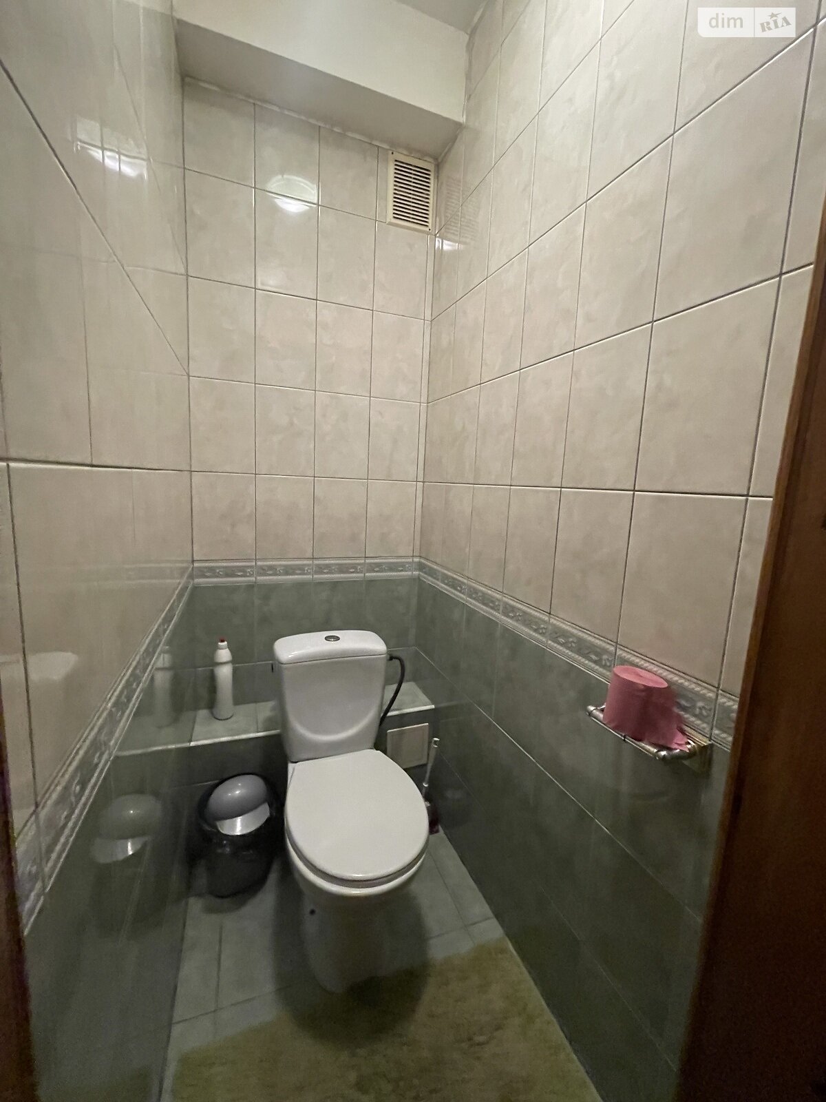 двухэтажный дом с гаражом, 345 кв. м, кирпич. Продажа в Хмельницком район Автовокзал №1 фото 1 двухэтажный дом с гаражом, 345 кв. м, кирпич. Продажа в Хмельницком район Автовокзал №1 фото 1
