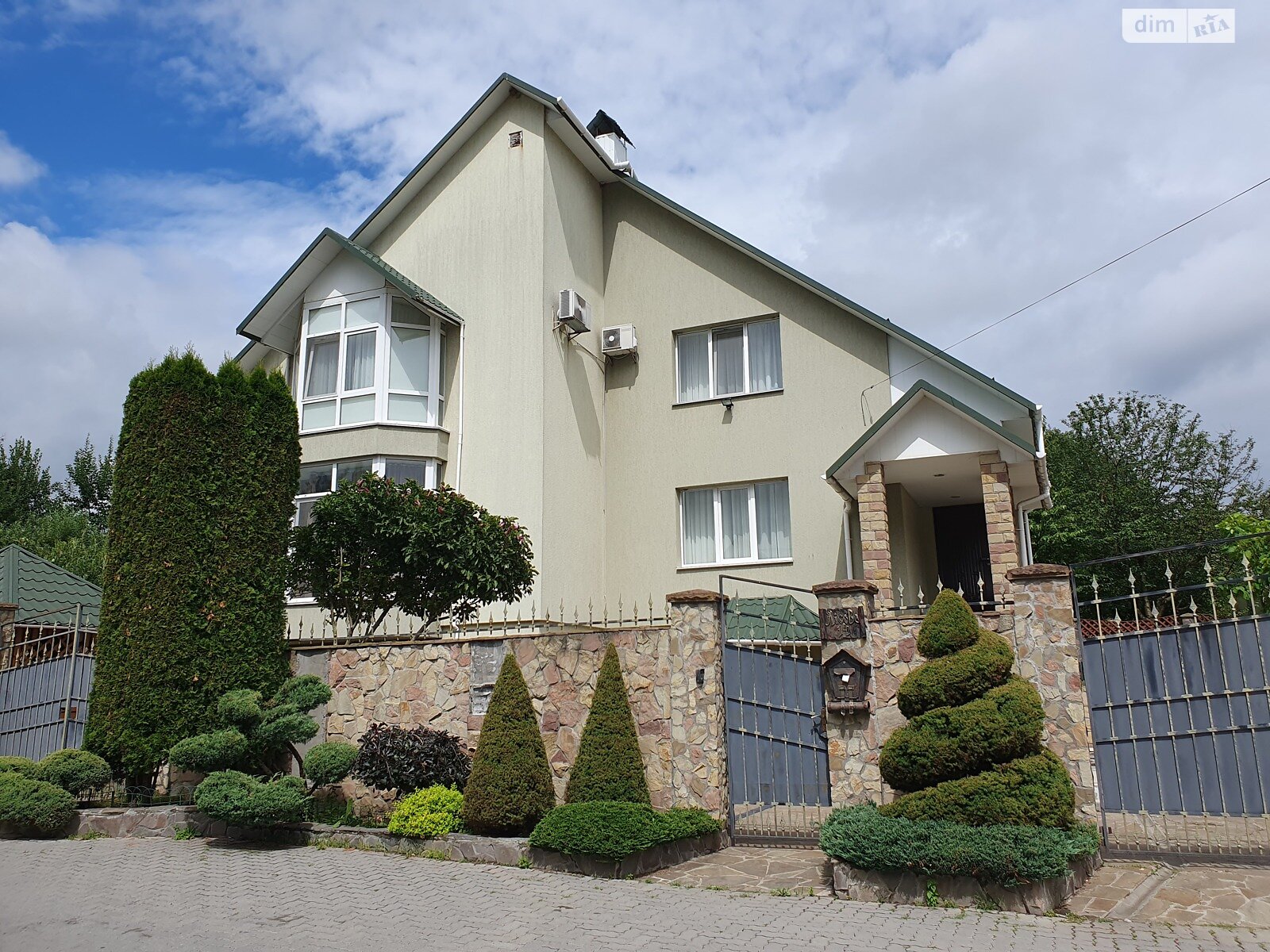 двухэтажный дом с гаражом, 252.8 кв. м, кирпич. Продажа в Хмельницком район Дехтярка фото 1 двухэтажный дом с гаражом, 252.8 кв. м, кирпич. Продажа в Хмельницком район Дехтярка фото 1