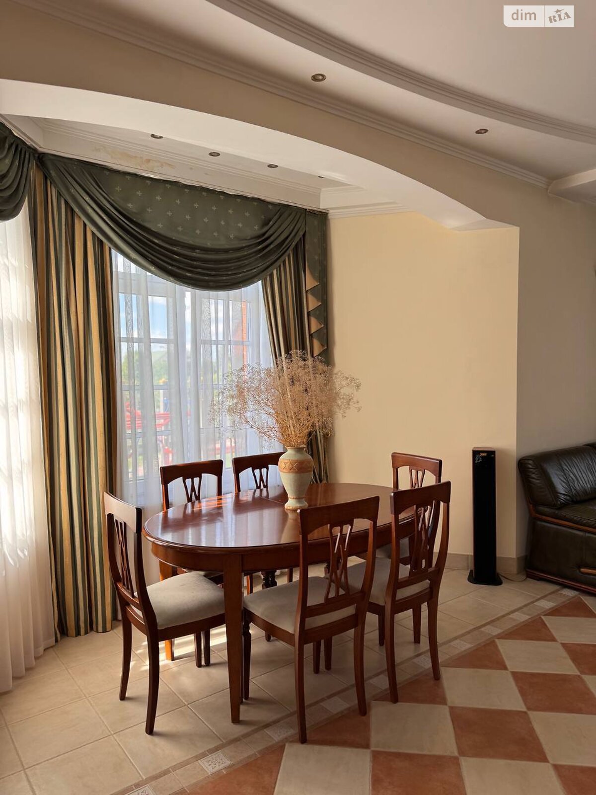 двоповерховий будинок з верандою, 321.4 кв. м, цегла. Продаж в Хмельницькому, район Дивокрай фото 1