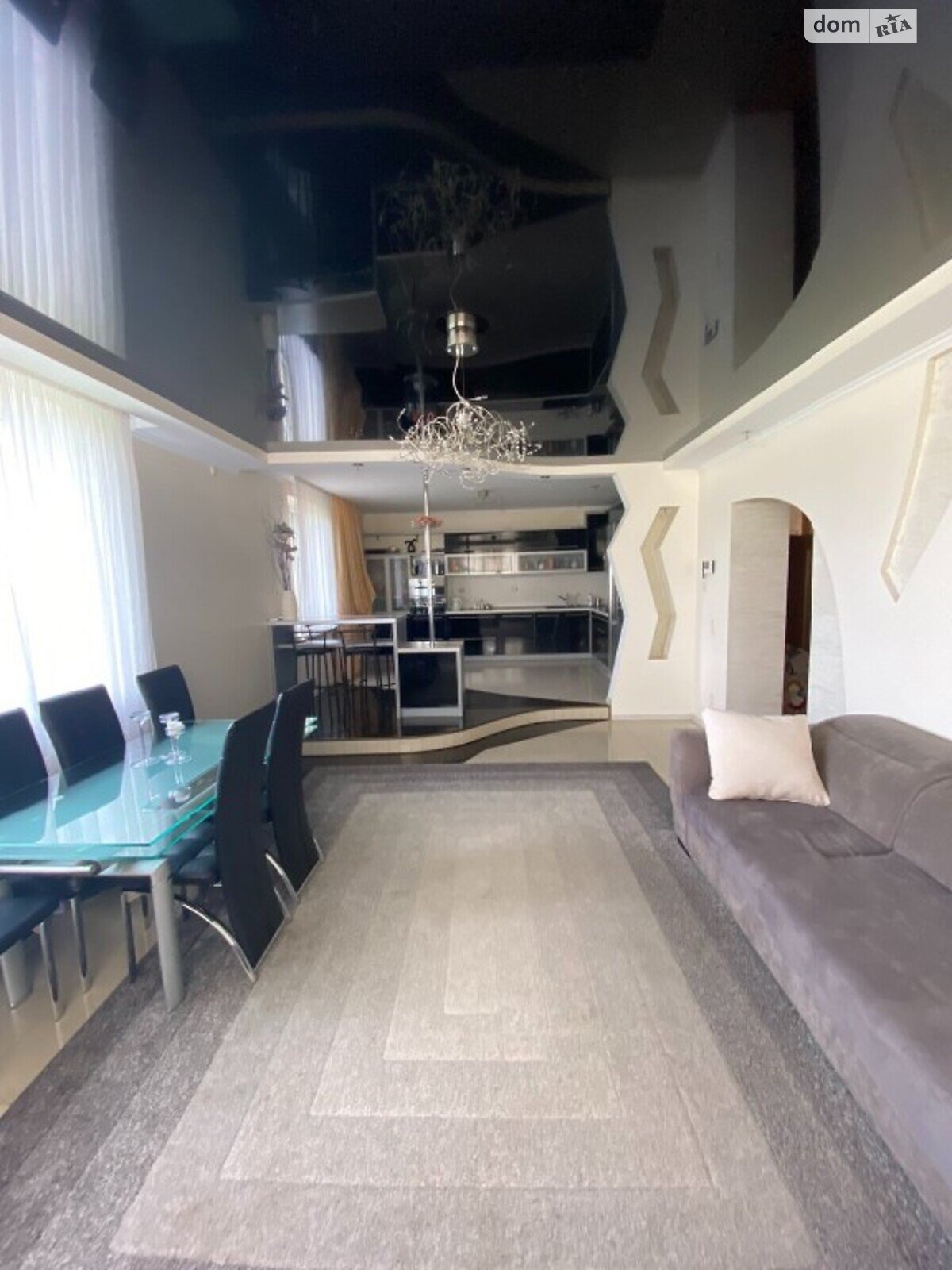 двоповерховий будинок з опаленням, 318.9 кв. м, кирпич. Продаж в Хмельницькому, район Дубове фото 1 двоповерховий будинок з опаленням, 318.9 кв. м, кирпич. Продаж в Хмельницькому, район Дубове фото 1