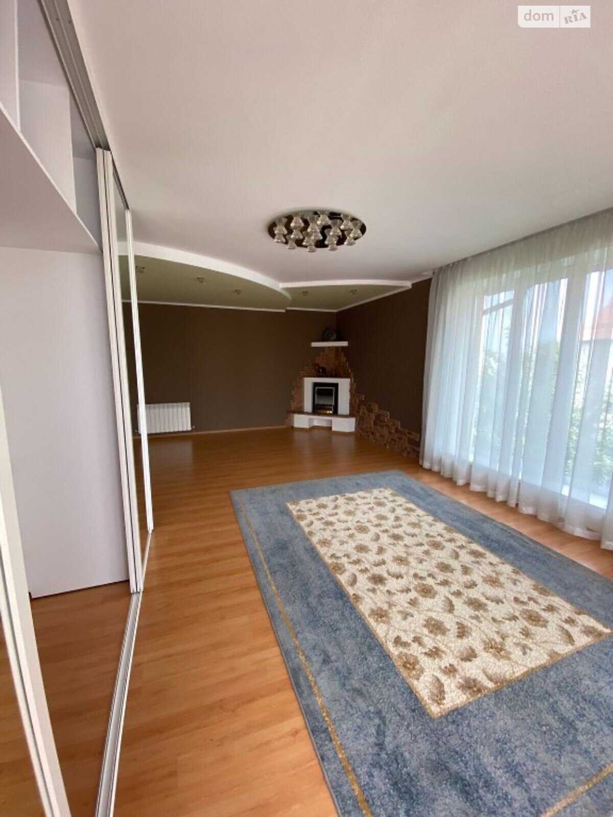 двоповерховий будинок з опаленням, 318.9 кв. м, кирпич. Продаж в Хмельницькому, район Дубове фото 1 двоповерховий будинок з опаленням, 318.9 кв. м, кирпич. Продаж в Хмельницькому, район Дубове фото 1