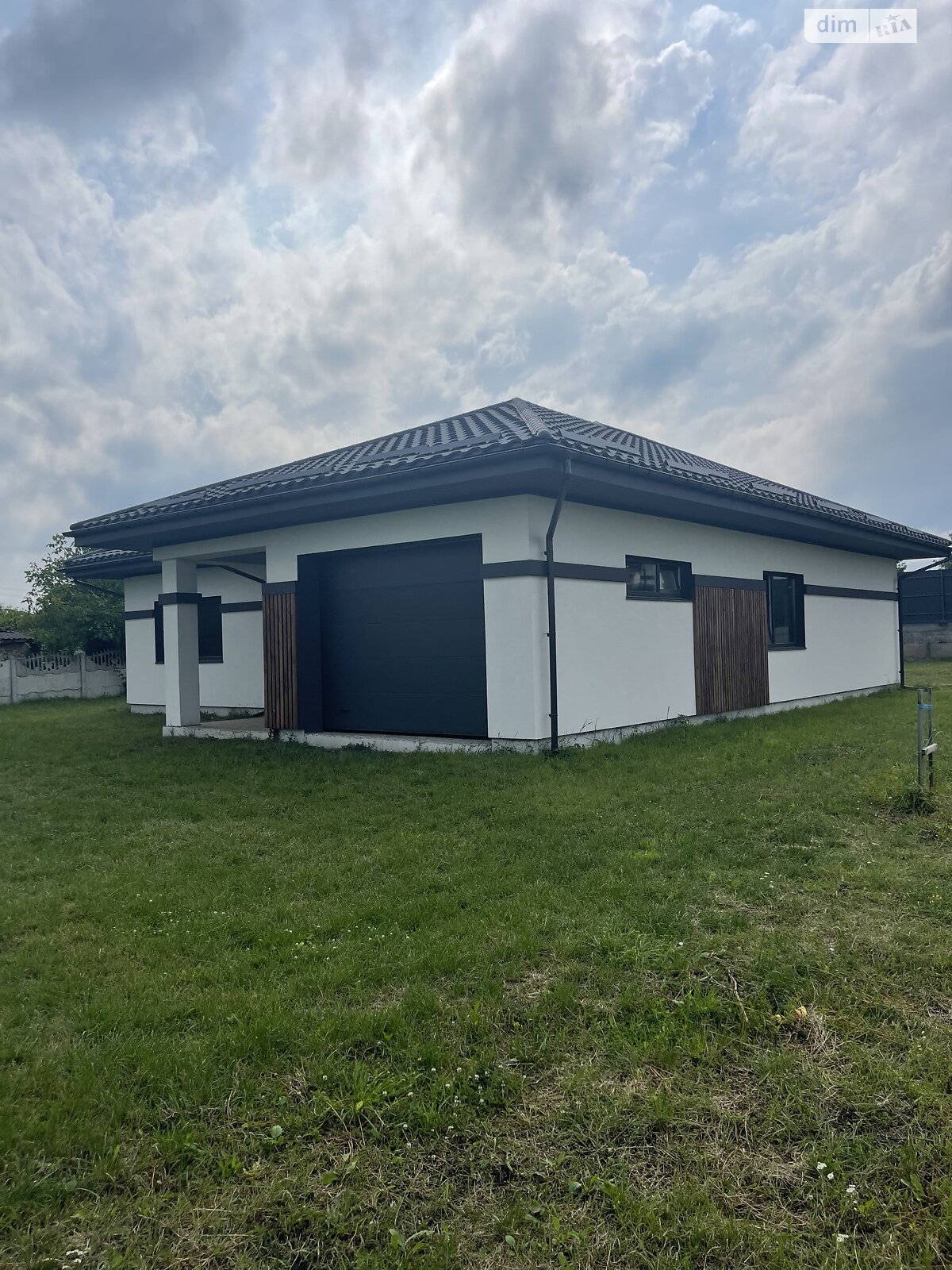 одноповерховий будинок з гаражем, 162 кв. м, піноблок. Продаж в Хмельницькому, район Дубове фото 1 одноповерховий будинок з гаражем, 162 кв. м, піноблок. Продаж в Хмельницькому, район Дубове фото 1