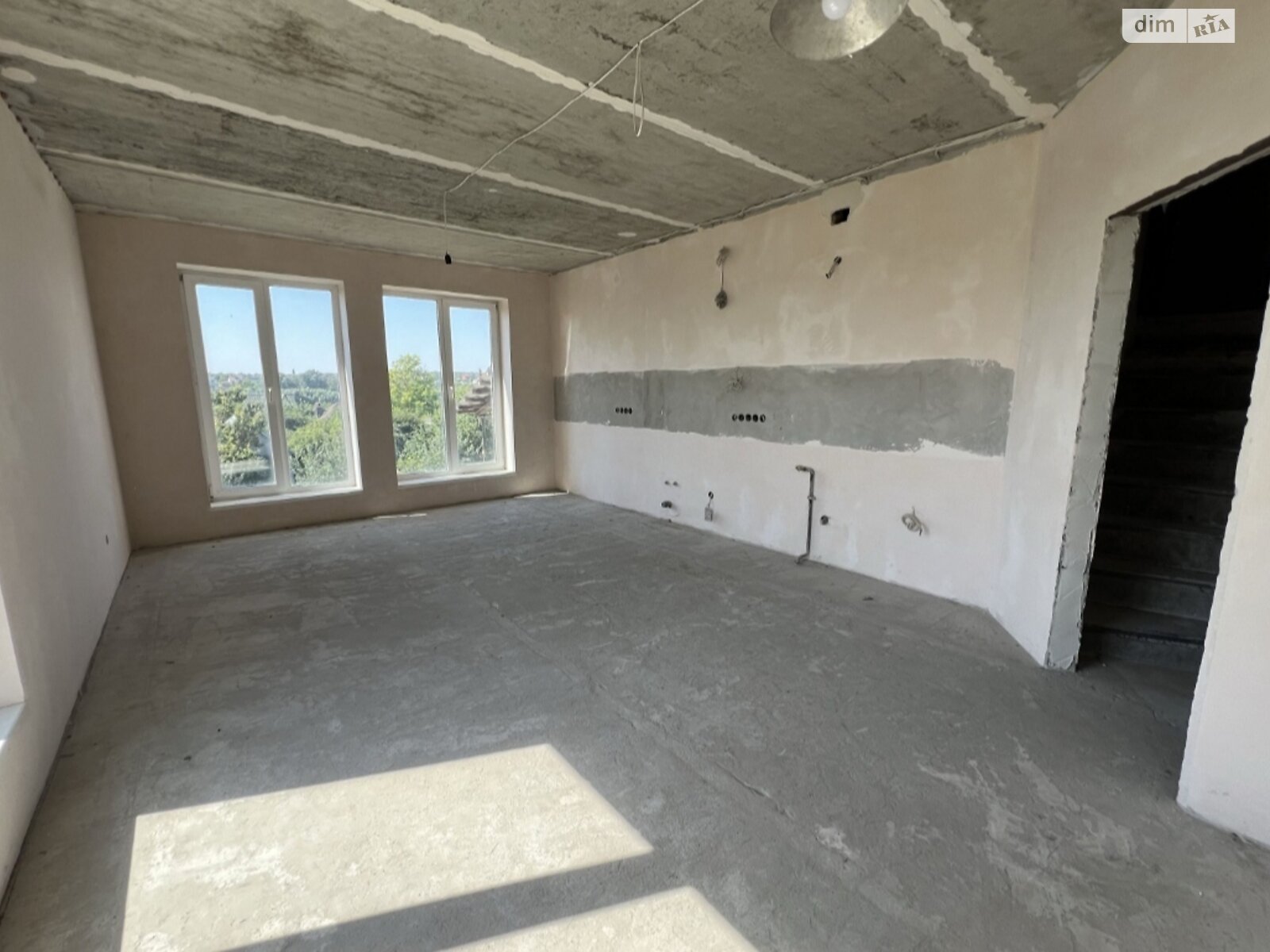 трехэтажный дом с гаражом, 348.7 кв. м, кирпич. Продажа в Хмельницком район Дубово фото 1 трехэтажный дом с гаражом, 348.7 кв. м, кирпич. Продажа в Хмельницком район Дубово фото 1
