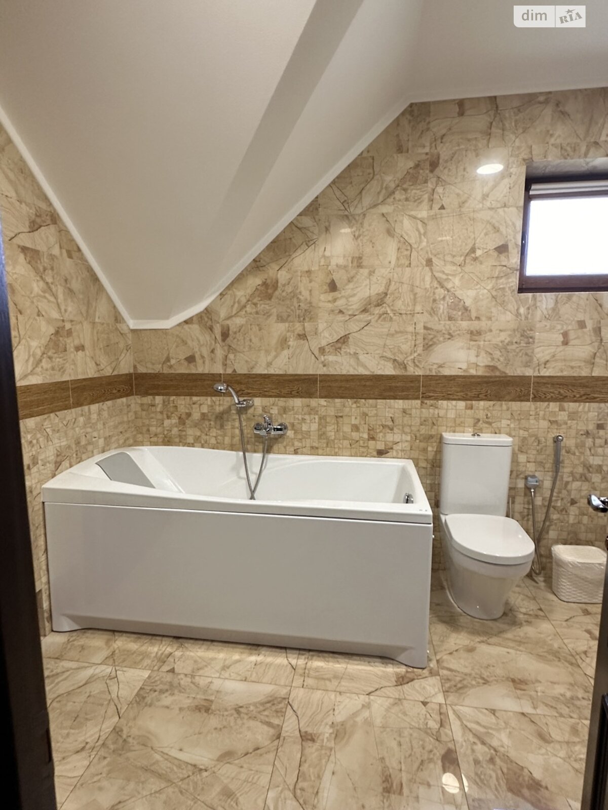 двоповерховий будинок з верандою, 233 кв. м, цегла силікатна. Продаж в Хмельницькому, район Дубове фото 1 двоповерховий будинок з верандою, 233 кв. м, цегла силікатна. Продаж в Хмельницькому, район Дубове фото 1