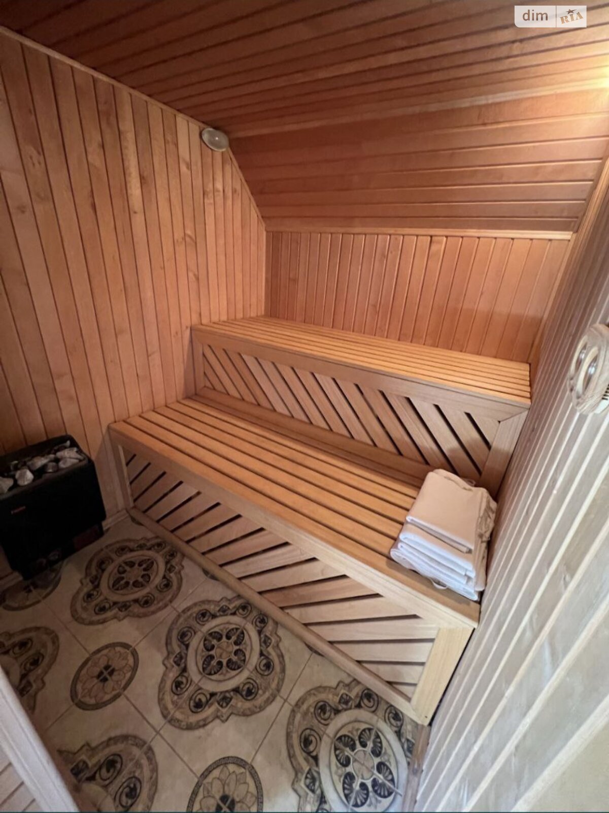 трехэтажный дом с гаражом, 348 кв. м, кирпич. Продажа в Хмельницком район Дубово фото 1 трехэтажный дом с гаражом, 348 кв. м, кирпич. Продажа в Хмельницком район Дубово фото 1