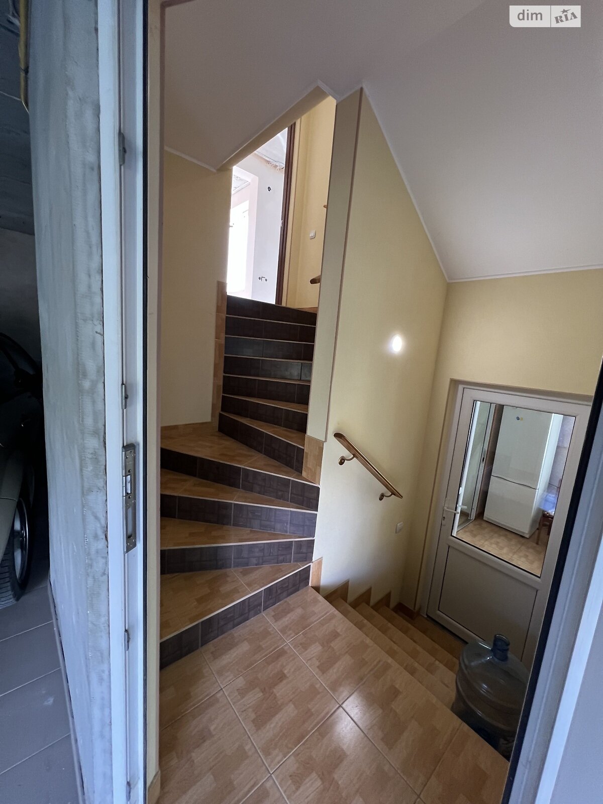 четырехэтажный дом с гаражом, 348.7 кв. м, кирпич. Продажа в Хмельницком район Дубово фото 1 четырехэтажный дом с гаражом, 348.7 кв. м, кирпич. Продажа в Хмельницком район Дубово фото 1