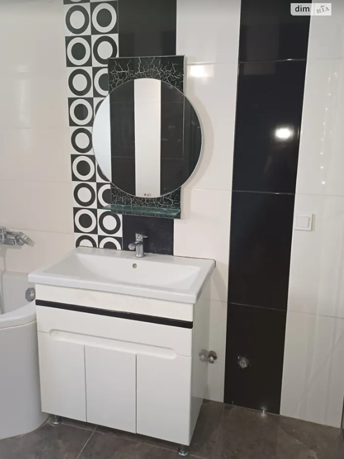двухэтажный дом с балконом, 105.8 кв. м, кирпич. Продажа в Хмельницком район Дубово фото 1 двухэтажный дом с балконом, 105.8 кв. м, кирпич. Продажа в Хмельницком район Дубово фото 1