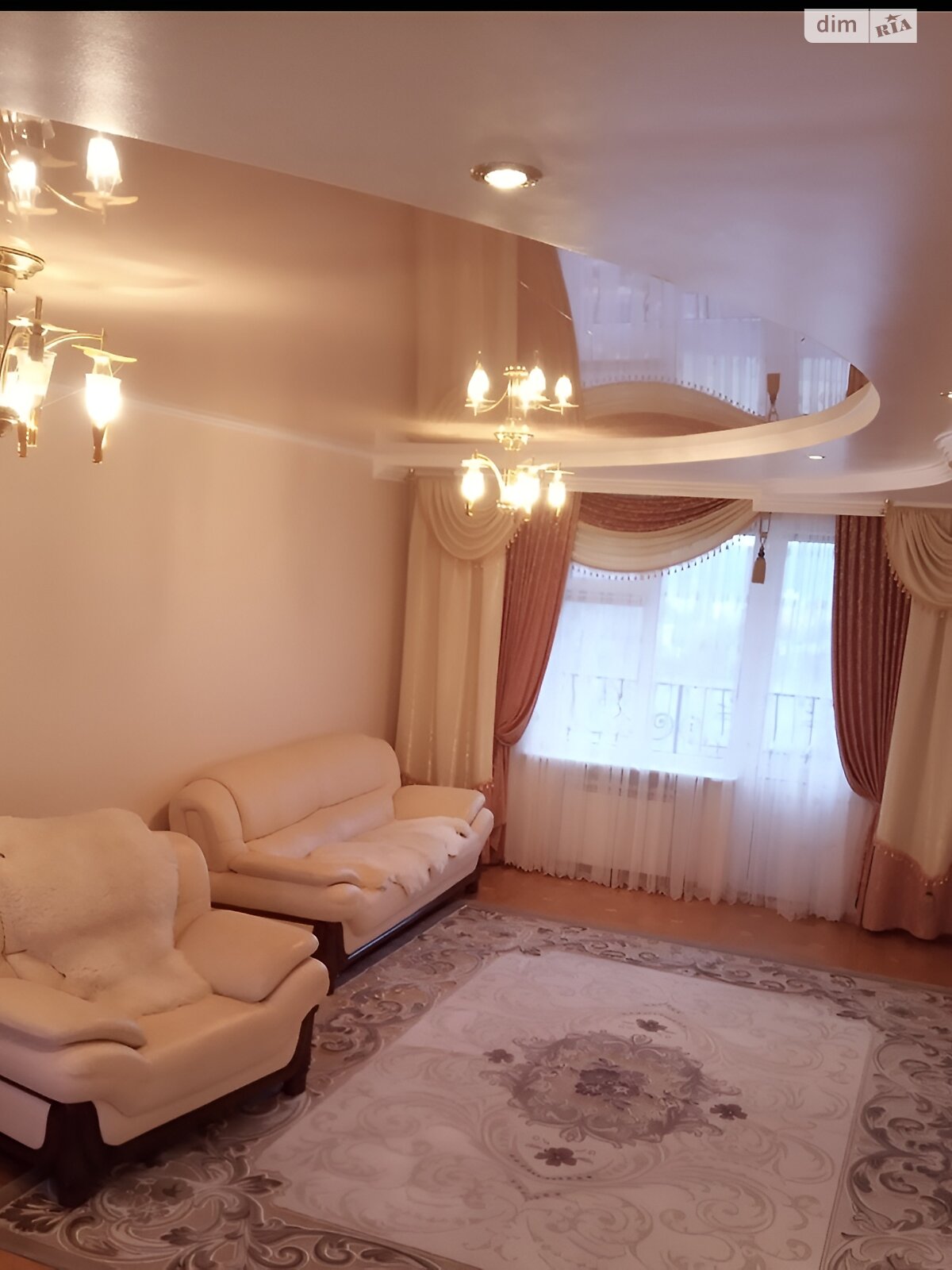 двоповерховий будинок з гаражем, 246.4 кв. м, цегла. Продаж в Хмельницькому, район Фельштинський переїзд фото 1 двоповерховий будинок з гаражем, 246.4 кв. м, цегла. Продаж в Хмельницькому, район Фельштинський переїзд фото 1