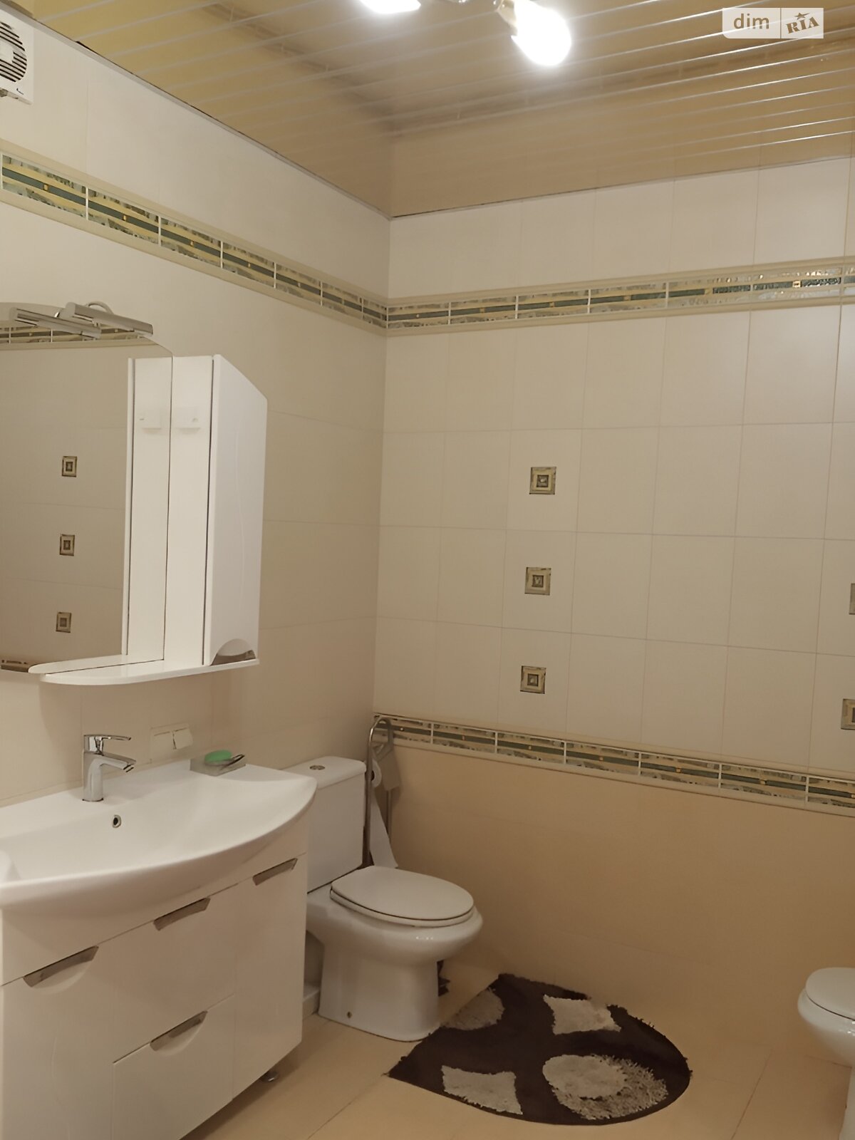 двоповерховий будинок з гаражем, 246.4 кв. м, цегла. Продаж в Хмельницькому, район Фельштинський переїзд фото 1 двоповерховий будинок з гаражем, 246.4 кв. м, цегла. Продаж в Хмельницькому, район Фельштинський переїзд фото 1