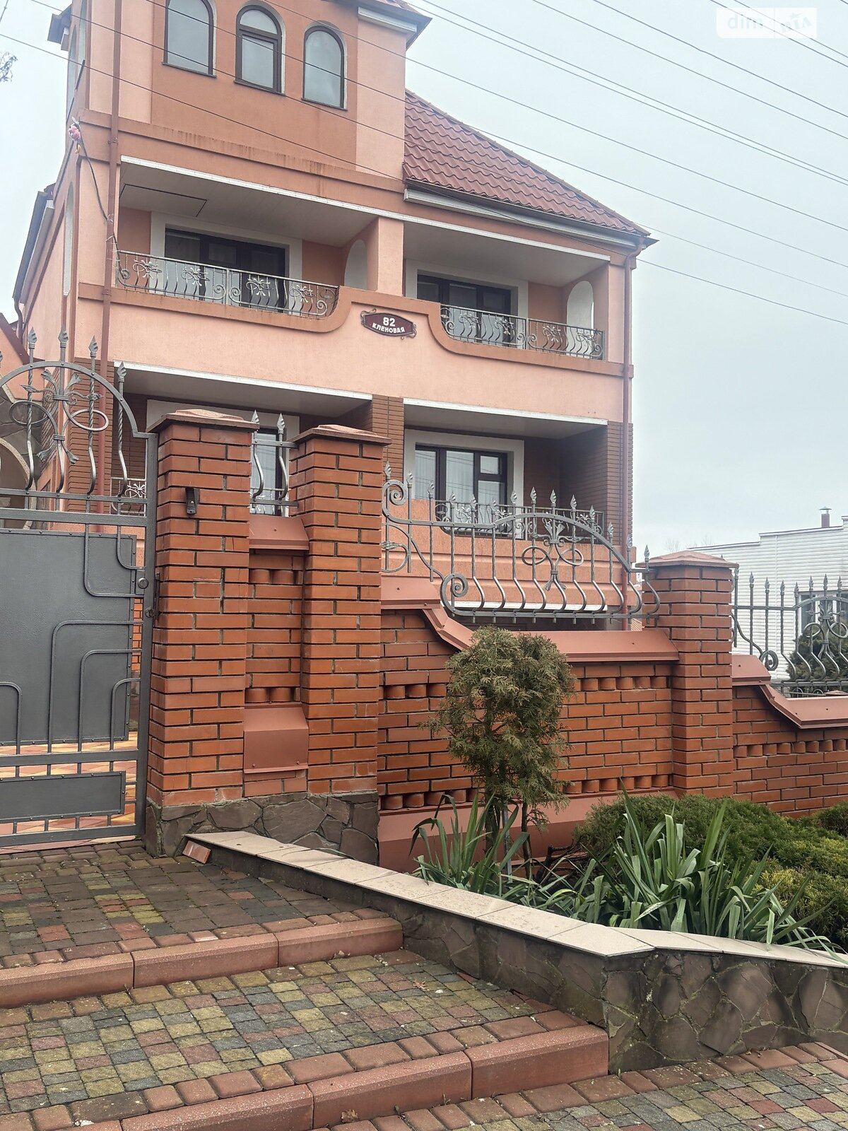 двухэтажный дом с верандой, 246 кв. м, кирпич. Продажа в Хмельницком район Фельштинский переезд фото 1 двухэтажный дом с верандой, 246 кв. м, кирпич. Продажа в Хмельницком район Фельштинский переезд фото 1