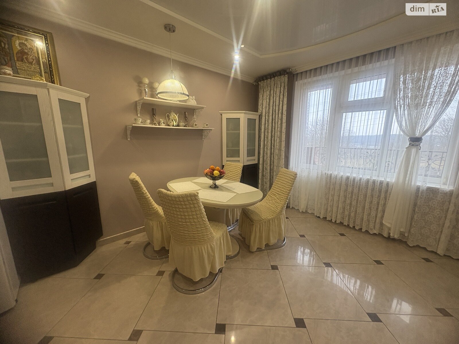 двухэтажный дом с верандой, 246 кв. м, кирпич. Продажа в Хмельницком район Фельштинский переезд фото 1 двухэтажный дом с верандой, 246 кв. м, кирпич. Продажа в Хмельницком район Фельштинский переезд фото 1