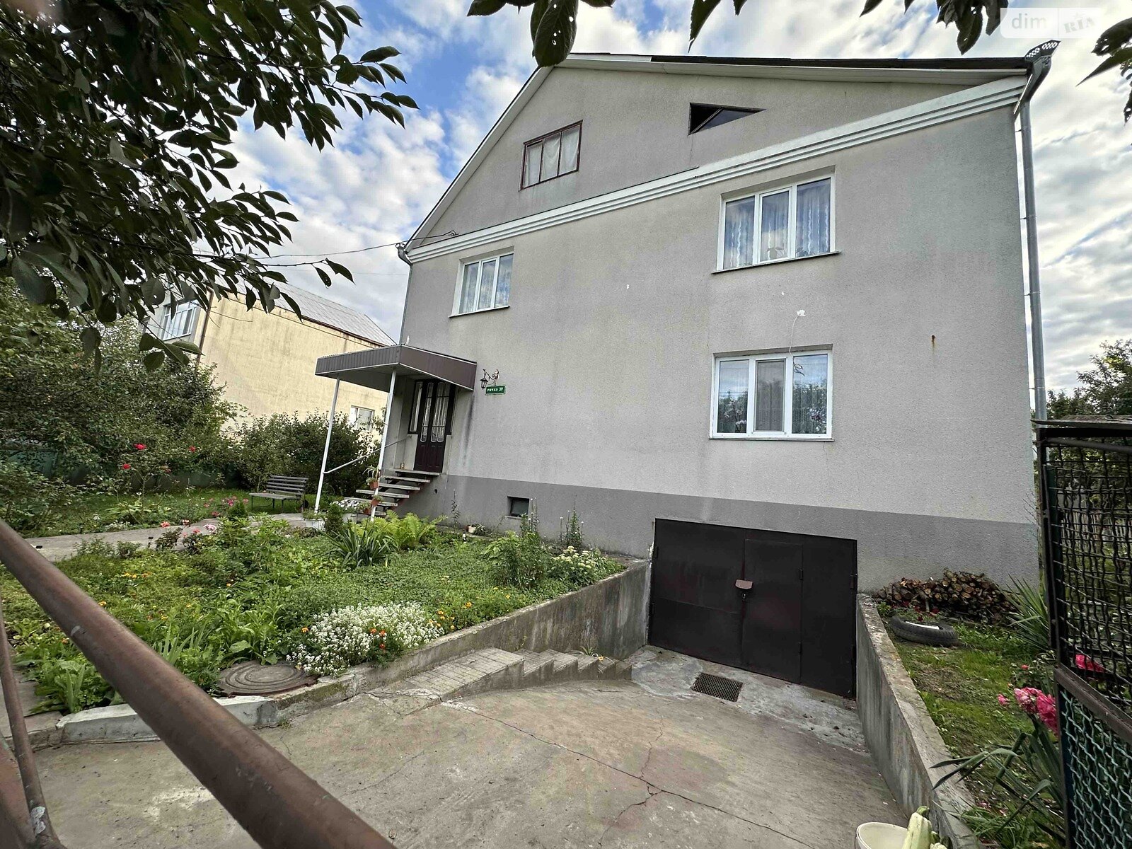 двоповерховий будинок з опаленням, 295.6 кв. м, цегла. Продаж в Хмельницькому, район Гречани фото 1 двоповерховий будинок з опаленням, 295.6 кв. м, цегла. Продаж в Хмельницькому, район Гречани фото 1