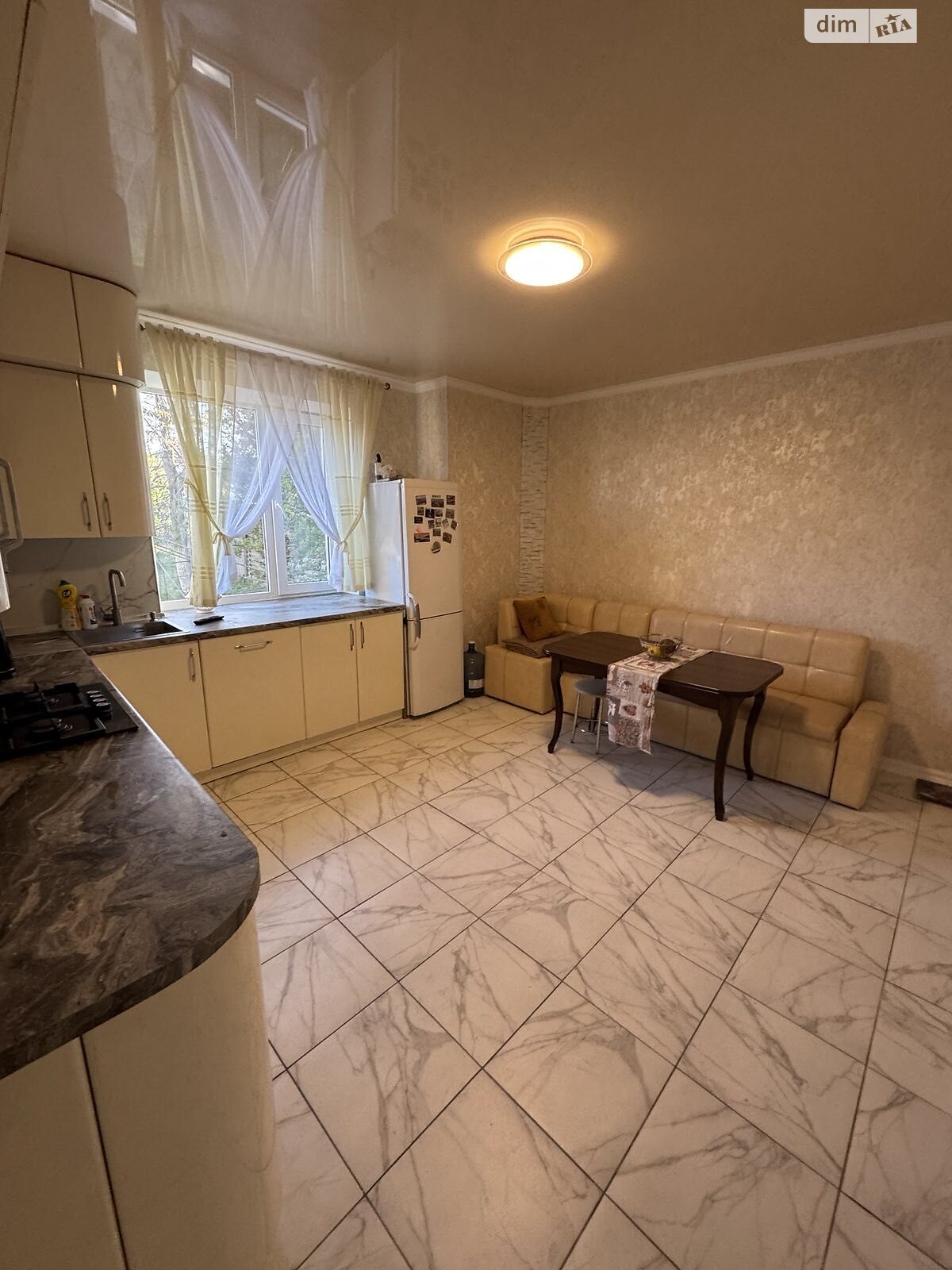 двоповерховий будинок, 244.1 кв. м, цегла. Продаж в Хмельницькому, район Гречани фото 1 двоповерховий будинок, 244.1 кв. м, цегла. Продаж в Хмельницькому, район Гречани фото 1