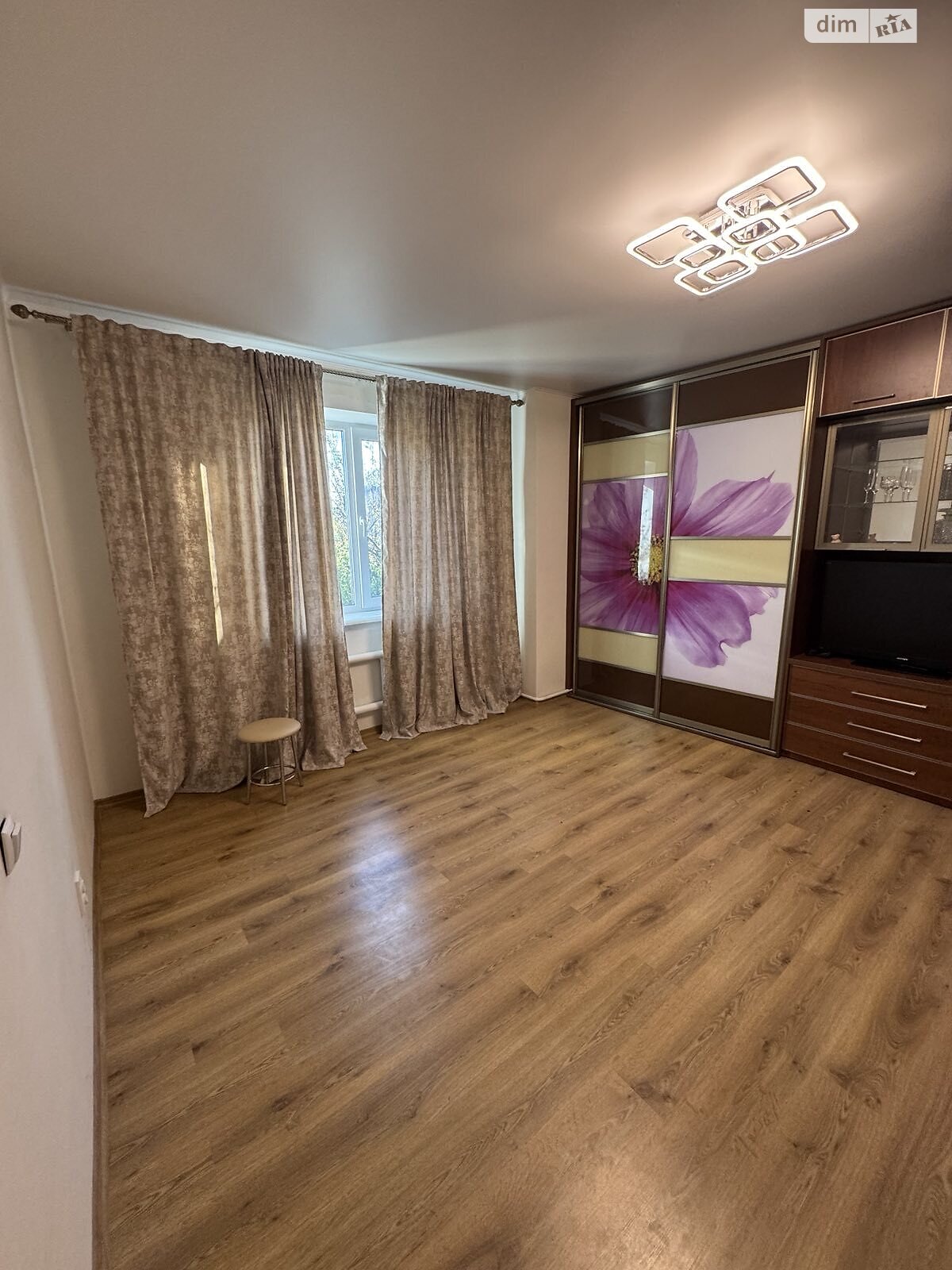 двоповерховий будинок, 244.1 кв. м, цегла. Продаж в Хмельницькому, район Гречани фото 1 двоповерховий будинок, 244.1 кв. м, цегла. Продаж в Хмельницькому, район Гречани фото 1