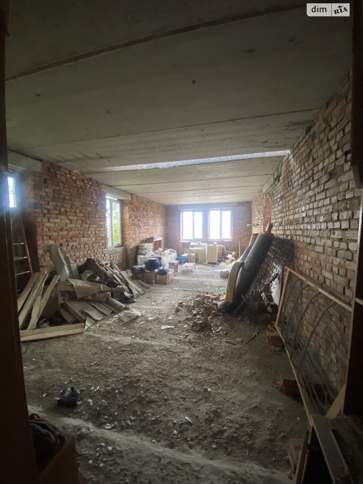 двухэтажный дом с гаражом, 360 кв. м, кирпич. Продажа в Хмельницком район Гречаны фото 1 двухэтажный дом с гаражом, 360 кв. м, кирпич. Продажа в Хмельницком район Гречаны фото 1