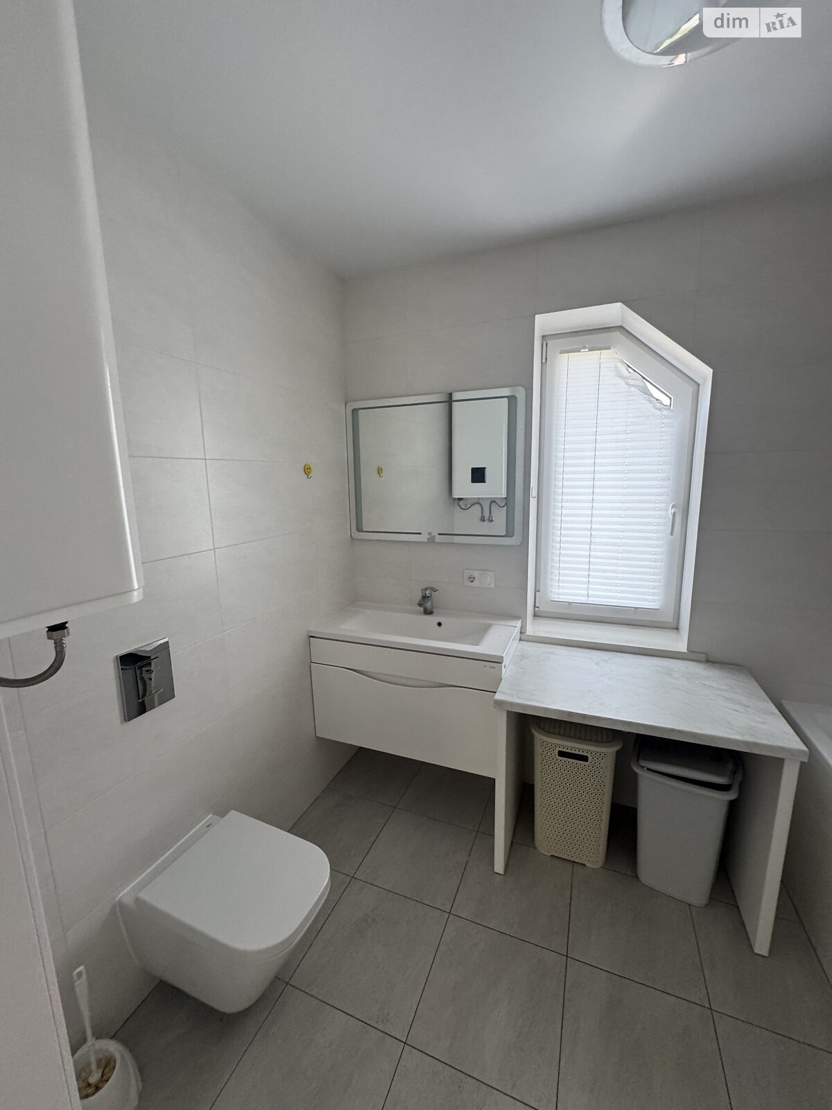 двоповерховий будинок з гаражем, 216.6 кв. м, цегла. Продаж в Хмельницькому, район Гречани фото 1 двоповерховий будинок з гаражем, 216.6 кв. м, цегла. Продаж в Хмельницькому, район Гречани фото 1