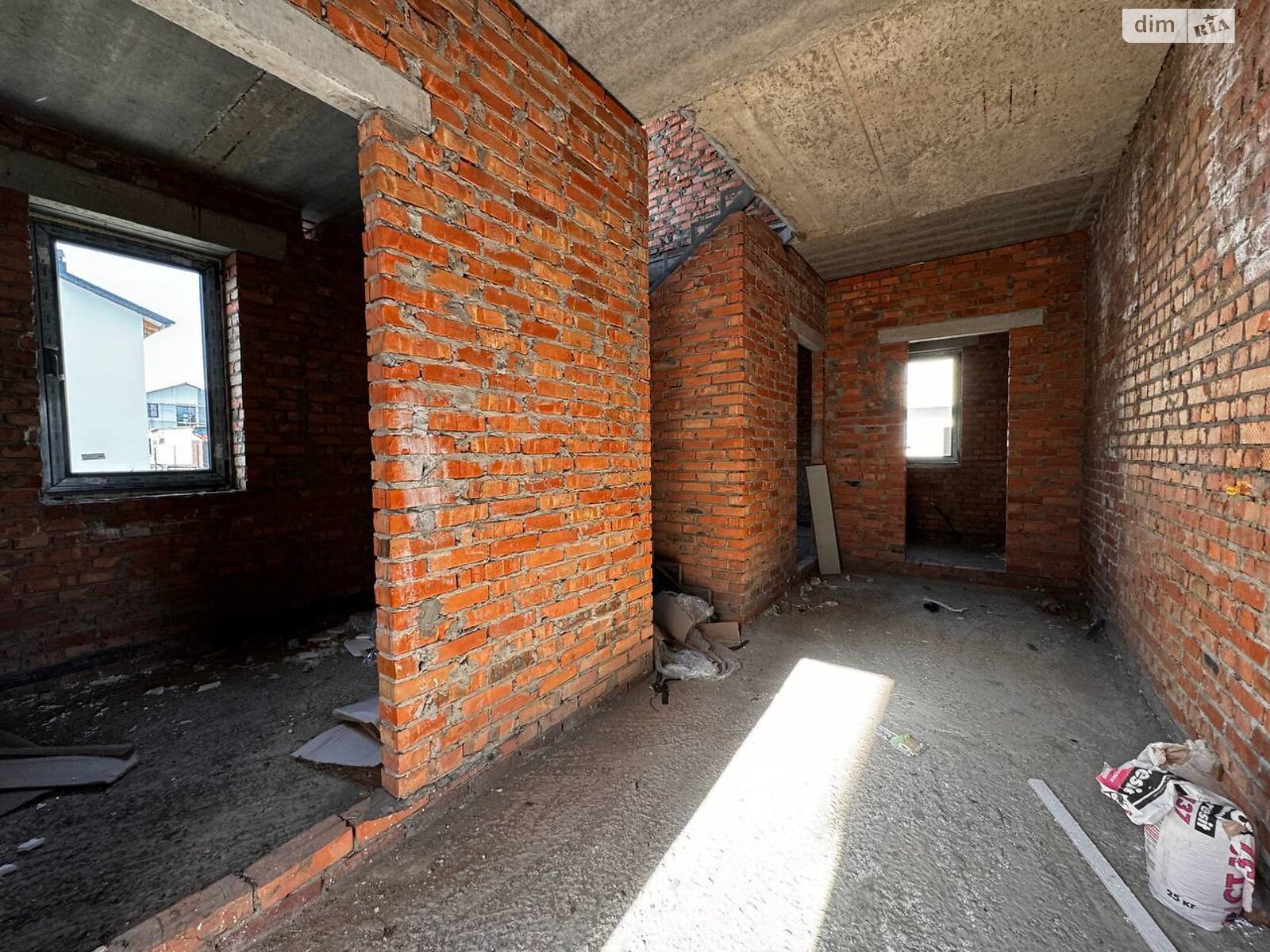 двухэтажный дом с гаражом, 225 кв. м, кирпич. Продажа в Хмельницком фото 1 двухэтажный дом с гаражом, 225 кв. м, кирпич. Продажа в Хмельницком фото 1