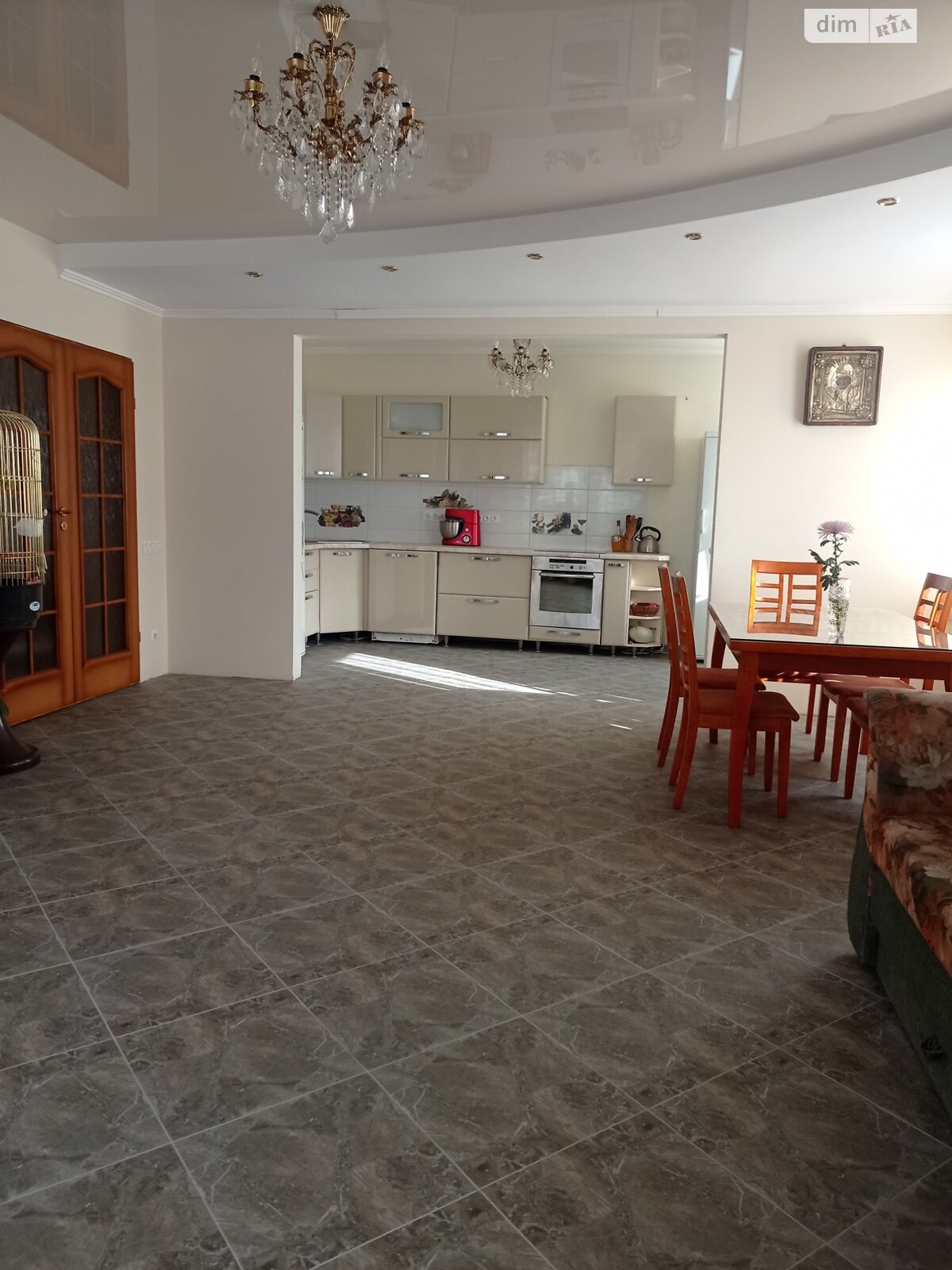 двоповерховий будинок з опаленням, 230.2 кв. м, цегла. Продаж в Хмельницькому, район Лезневе фото 1 двоповерховий будинок з опаленням, 230.2 кв. м, цегла. Продаж в Хмельницькому, район Лезневе фото 1