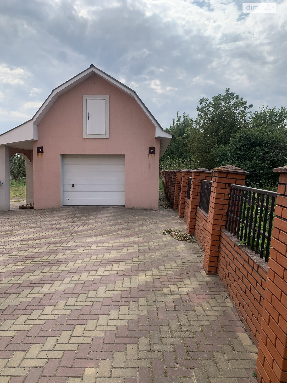 двоповерховий будинок з верандою, 330 кв. м, цегла. Продаж в Хмельницькому, район Лезневе фото 1 двоповерховий будинок з верандою, 330 кв. м, цегла. Продаж в Хмельницькому, район Лезневе фото 1