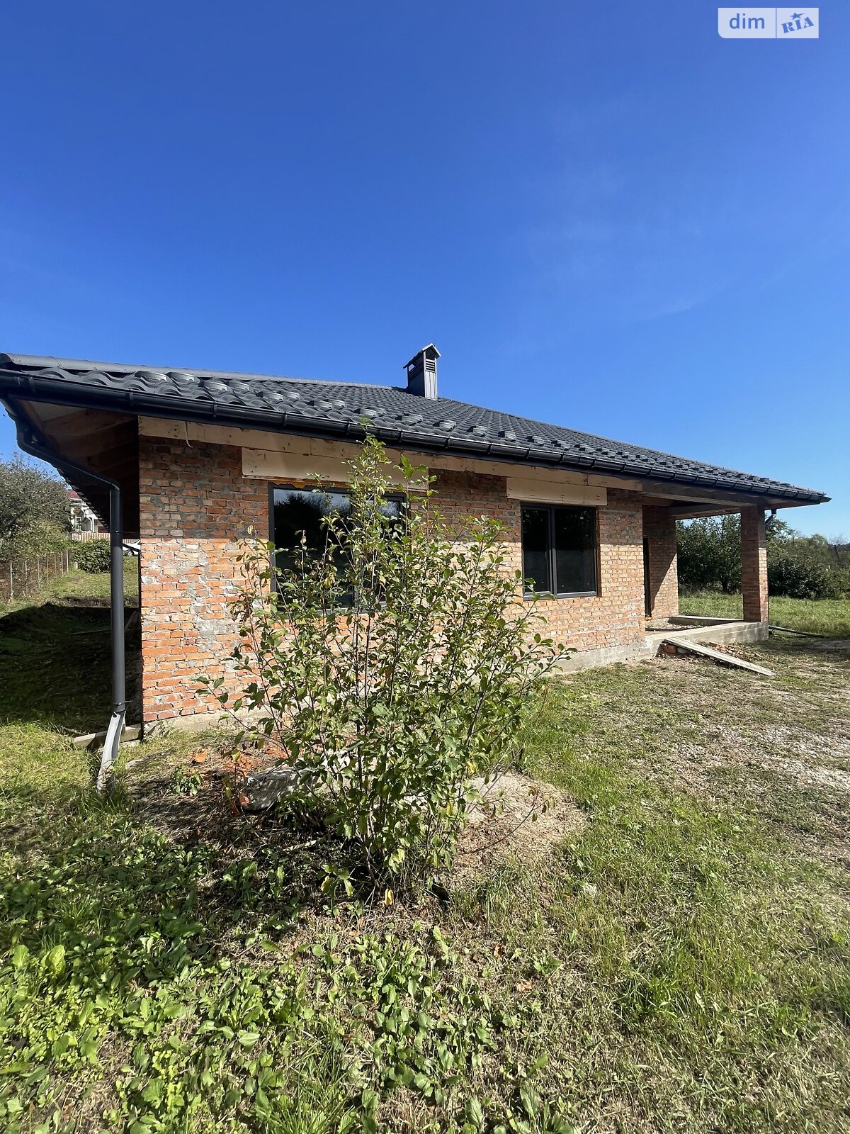 одноэтажный дом с гаражом, 115 кв. м, кирпич. Продажа в Хмельницком район Лезневое фото 1 одноэтажный дом с гаражом, 115 кв. м, кирпич. Продажа в Хмельницком район Лезневое фото 1