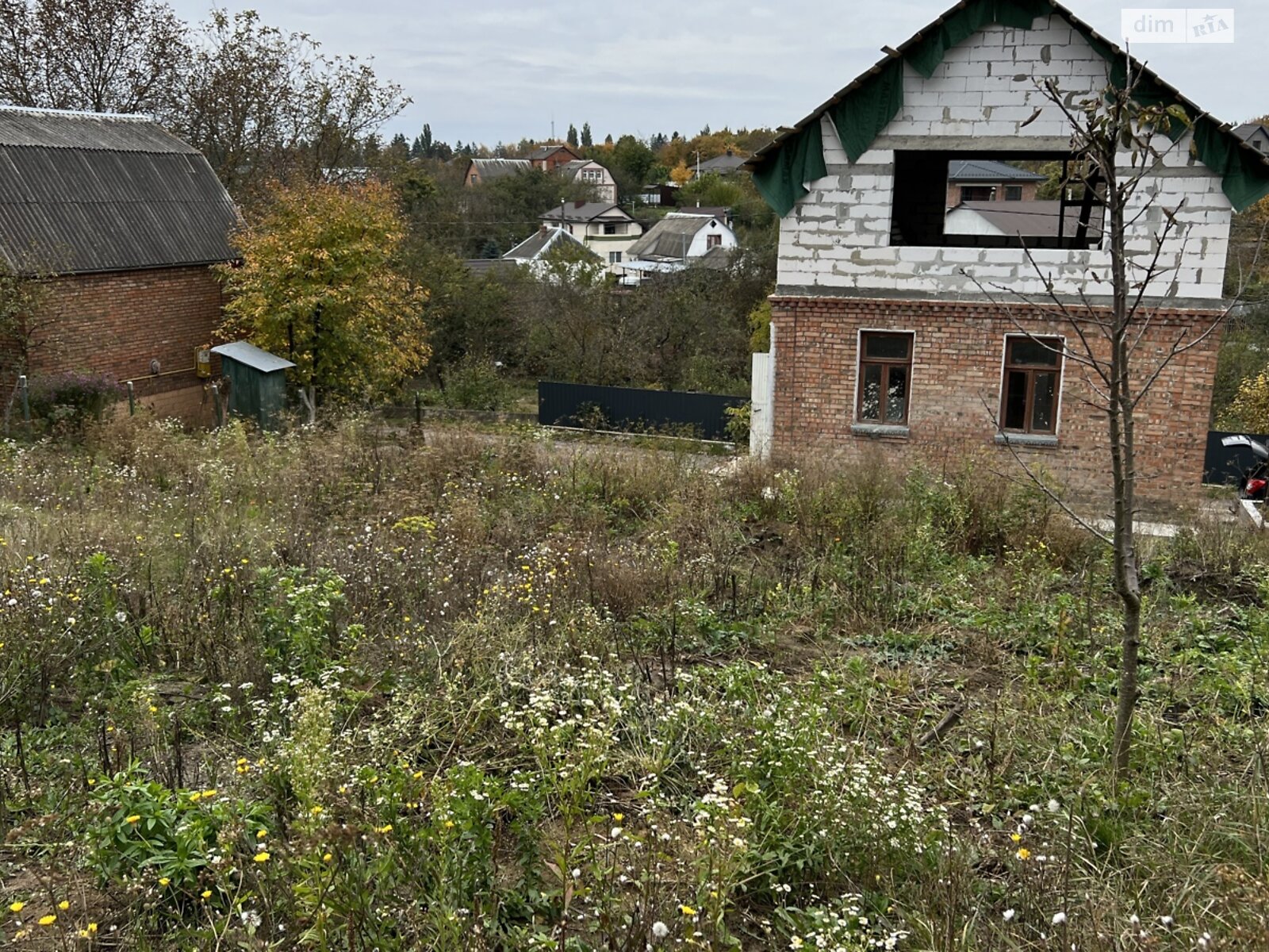 трехэтажный дом с гаражом, 120 кв. м, кирпич. Продажа в Хмельницком район Лезневое фото 1