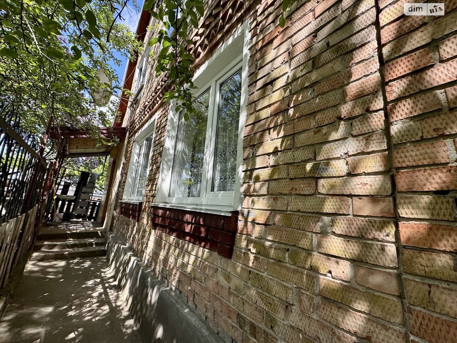 двоповерховий будинок з верандою, 120 кв. м, кирпич. Продаж в Хмельницькому, район Лезневе фото 1 двоповерховий будинок з верандою, 120 кв. м, кирпич. Продаж в Хмельницькому, район Лезневе фото 1