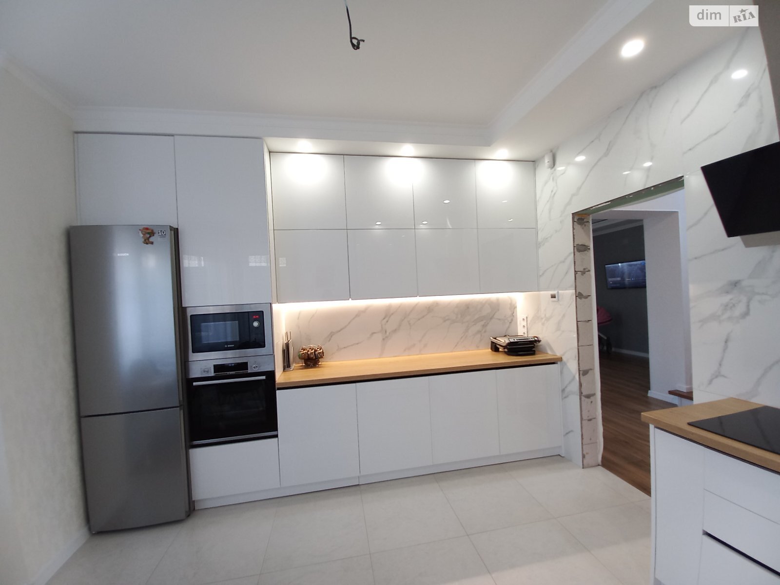 двухэтажный дом с балконом, 135.17 кв. м, кирпич. Продажа в Хмельницком район Лезневое фото 1 двухэтажный дом с балконом, 135.17 кв. м, кирпич. Продажа в Хмельницком район Лезневое фото 1