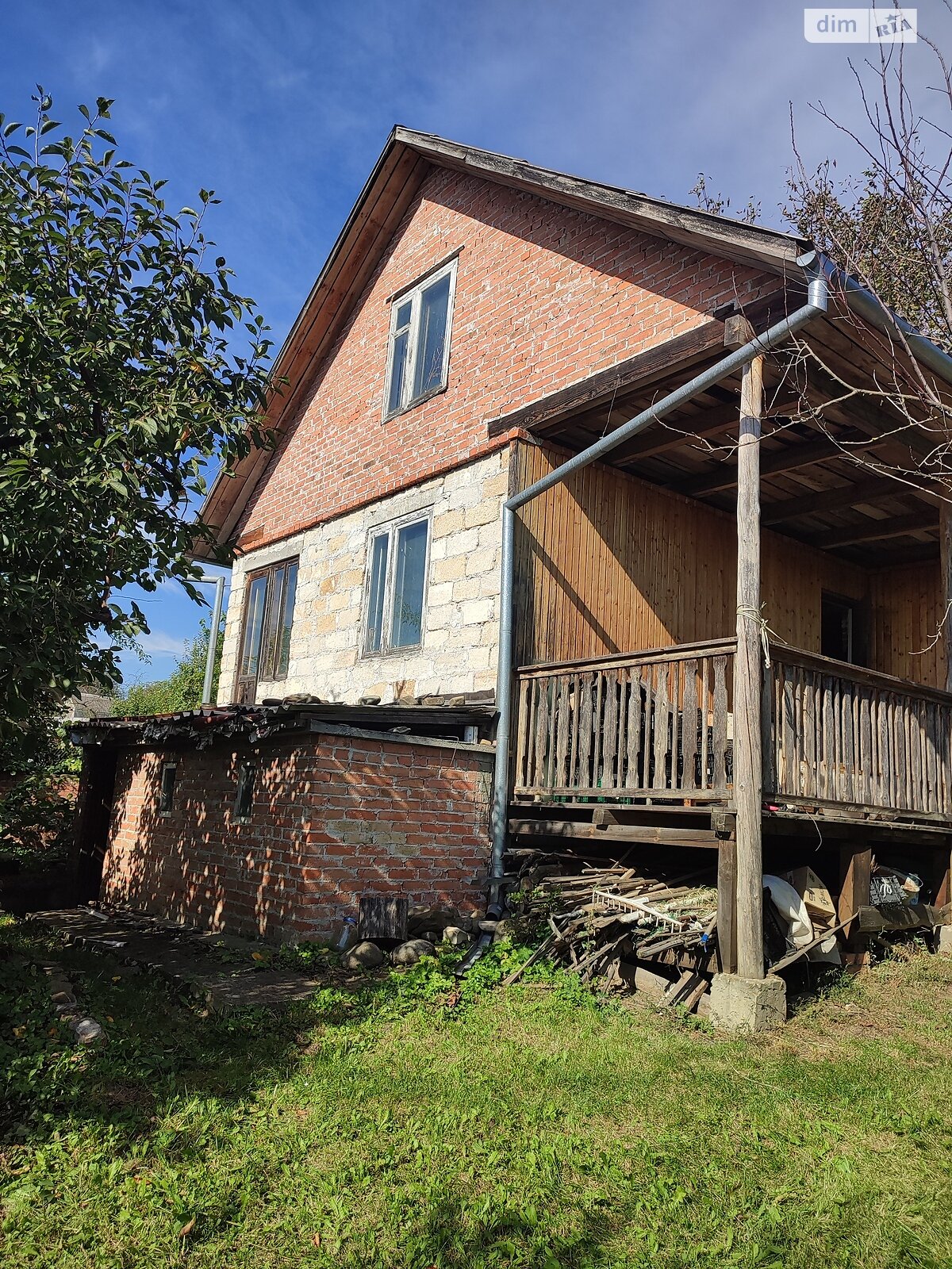 одноэтажный дом с гаражом, 80 кв. м, кирпич. Продажа в Хмельницком район Лезневое фото 1 одноэтажный дом с гаражом, 80 кв. м, кирпич. Продажа в Хмельницком район Лезневое фото 1