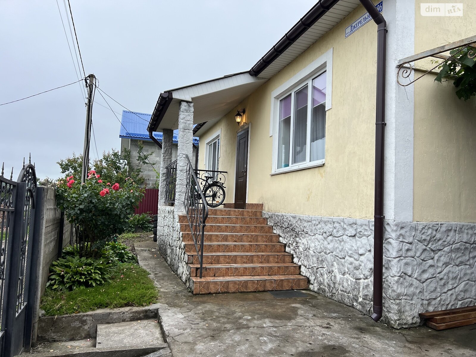 двухэтажный дом, 129 кв. м, ракушечник (ракушняк). Продажа в Хмельницком район Лезневое фото 1 двухэтажный дом, 129 кв. м, ракушечник (ракушняк). Продажа в Хмельницком район Лезневое фото 1