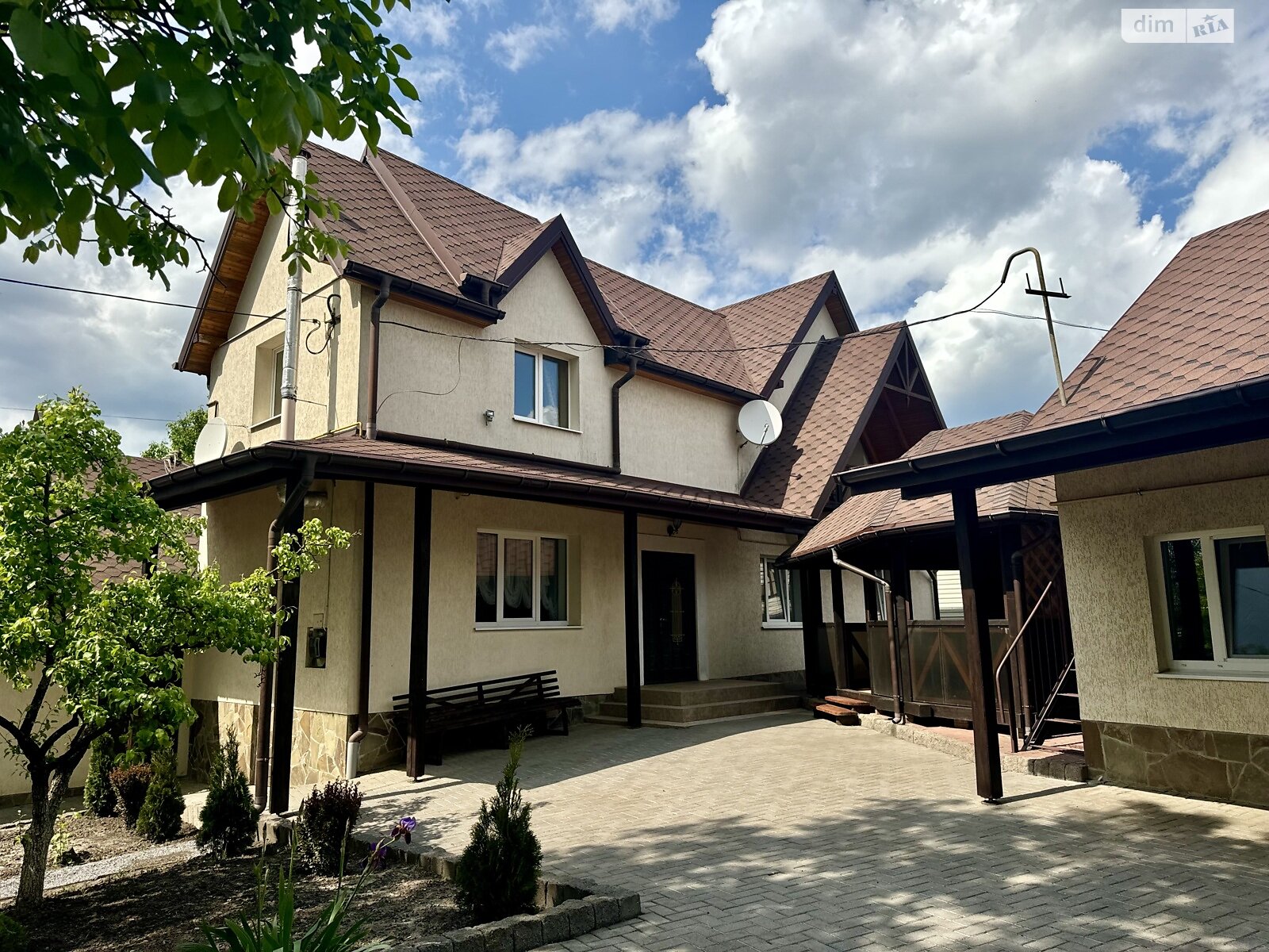двоповерховий будинок з балконом, 167 кв. м, цегла. Продаж в Хмельницькому, район Лезневе фото 1 двоповерховий будинок з балконом, 167 кв. м, цегла. Продаж в Хмельницькому, район Лезневе фото 1