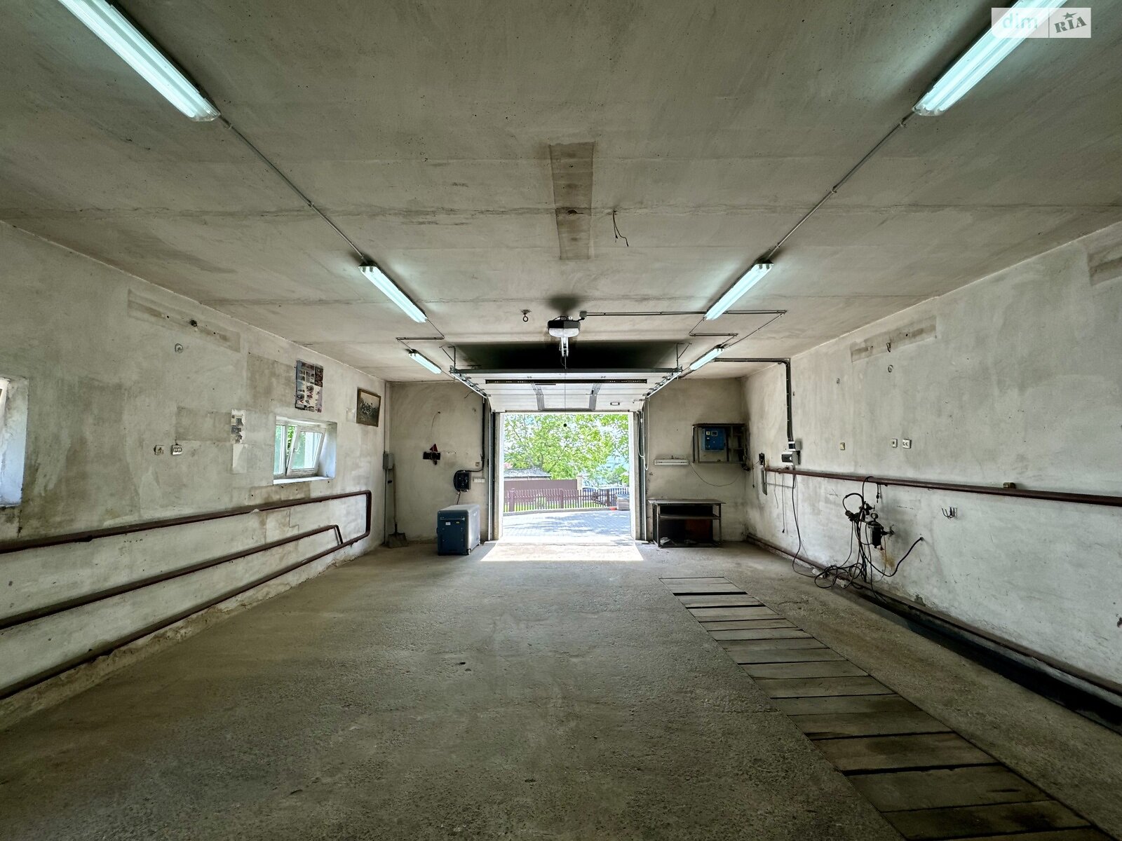 двоповерховий будинок з балконом, 167 кв. м, цегла. Продаж в Хмельницькому, район Лезневе фото 1 двоповерховий будинок з балконом, 167 кв. м, цегла. Продаж в Хмельницькому, район Лезневе фото 1