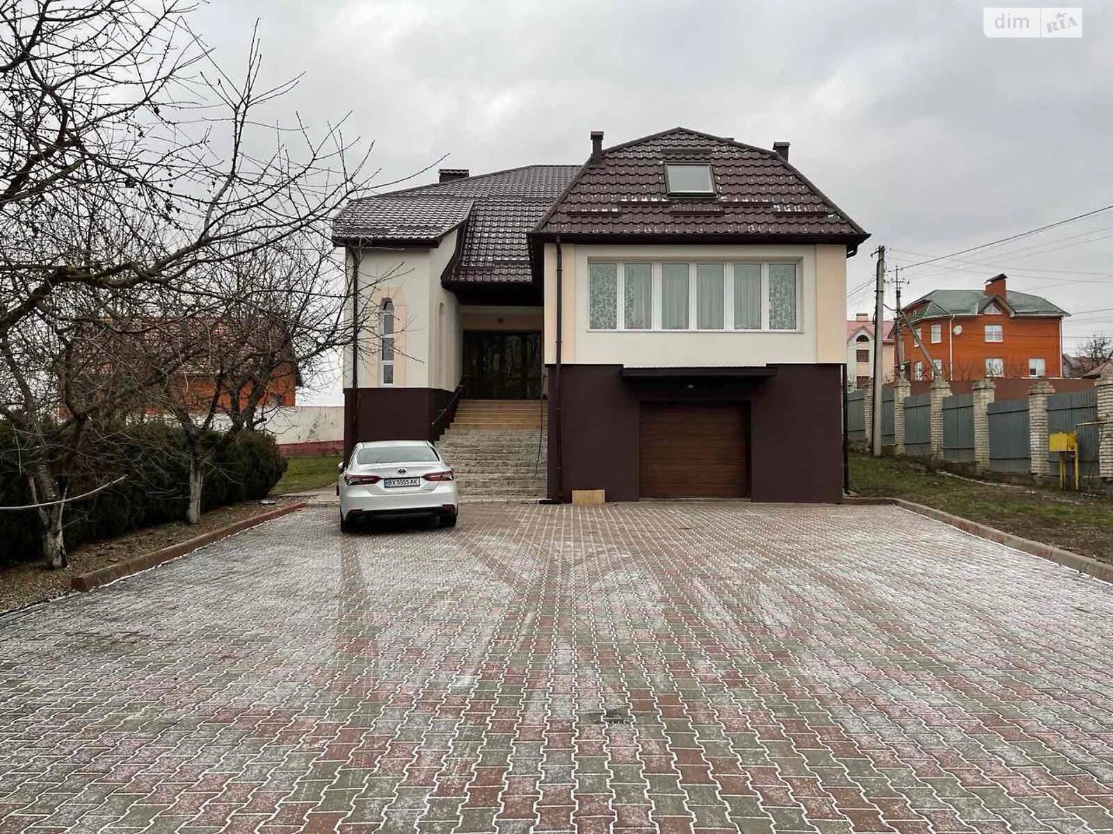двоповерховий будинок, 213 кв. м, цегла. Продаж в Хмельницькому, район Лезневе фото 1 двоповерховий будинок, 213 кв. м, цегла. Продаж в Хмельницькому, район Лезневе фото 1