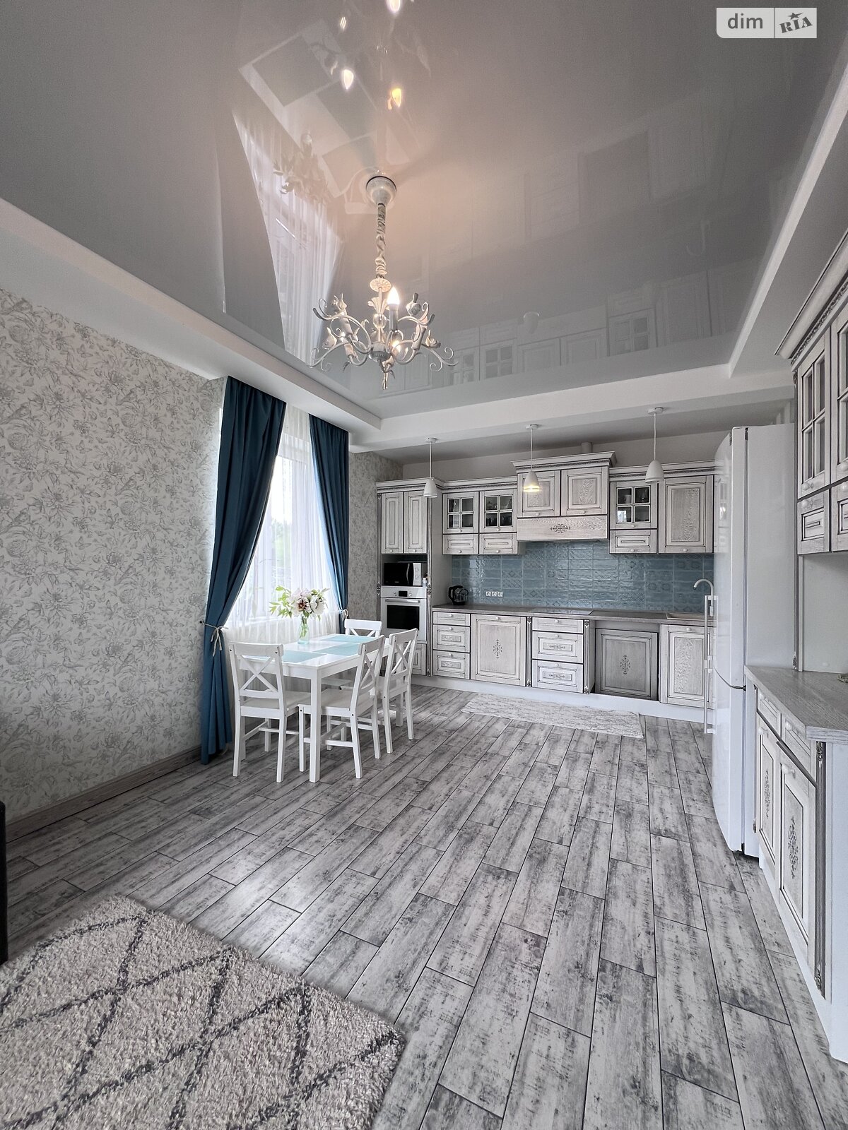 двоповерховий будинок з гаражем, 168 кв. м, цегла. Продаж в Хмельницькому, район Лезневе фото 1 двоповерховий будинок з гаражем, 168 кв. м, цегла. Продаж в Хмельницькому, район Лезневе фото 1