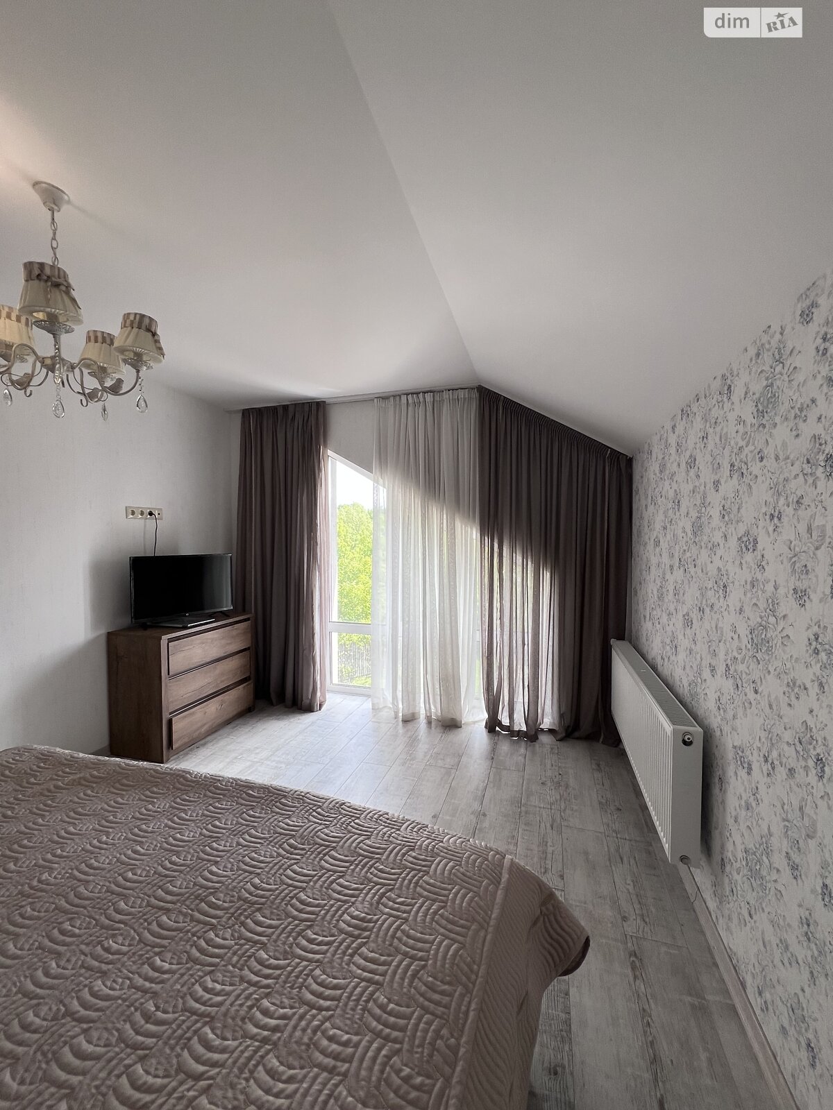 двоповерховий будинок з гаражем, 168 кв. м, цегла. Продаж в Хмельницькому, район Лезневе фото 1 двоповерховий будинок з гаражем, 168 кв. м, цегла. Продаж в Хмельницькому, район Лезневе фото 1