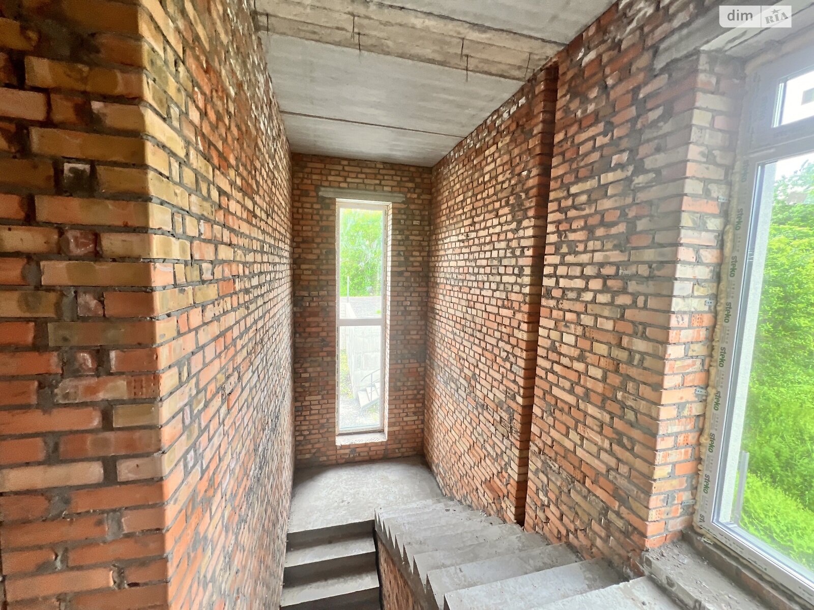 двоповерховий будинок, 160 кв. м, цегла. Продаж в Хмельницькому, район Лезневе фото 1 двоповерховий будинок, 160 кв. м, цегла. Продаж в Хмельницькому, район Лезневе фото 1
