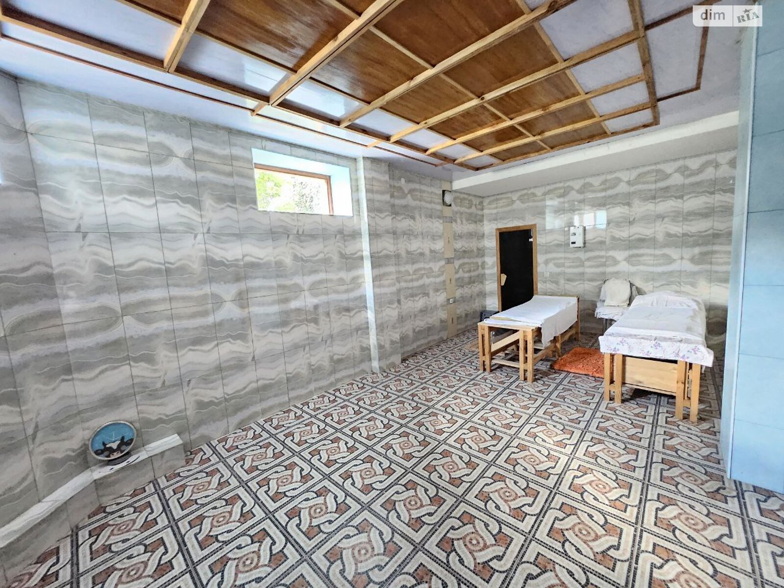 двоповерховий будинок, 331 кв. м, цегла. Продаж в Хмельницькому, район Лезневе фото 1 двоповерховий будинок, 331 кв. м, цегла. Продаж в Хмельницькому, район Лезневе фото 1
