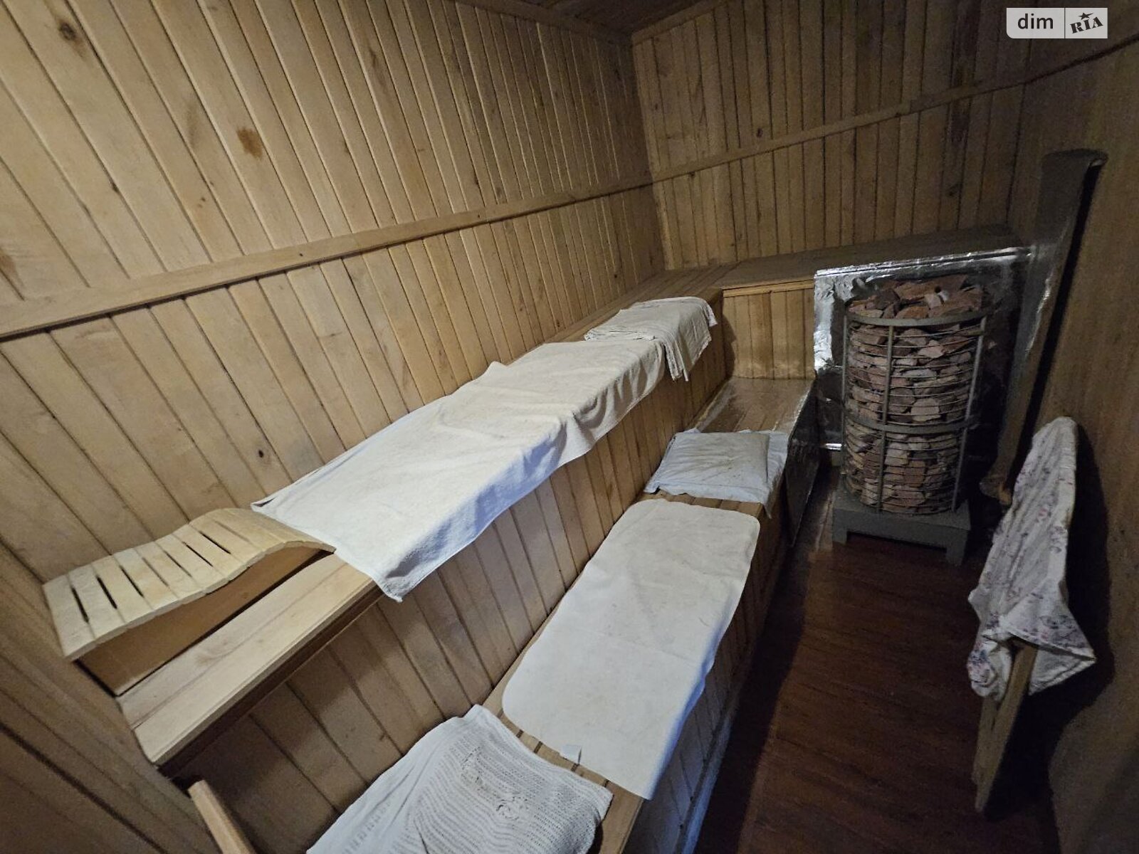 двоповерховий будинок, 331 кв. м, цегла. Продаж в Хмельницькому, район Лезневе фото 1 двоповерховий будинок, 331 кв. м, цегла. Продаж в Хмельницькому, район Лезневе фото 1