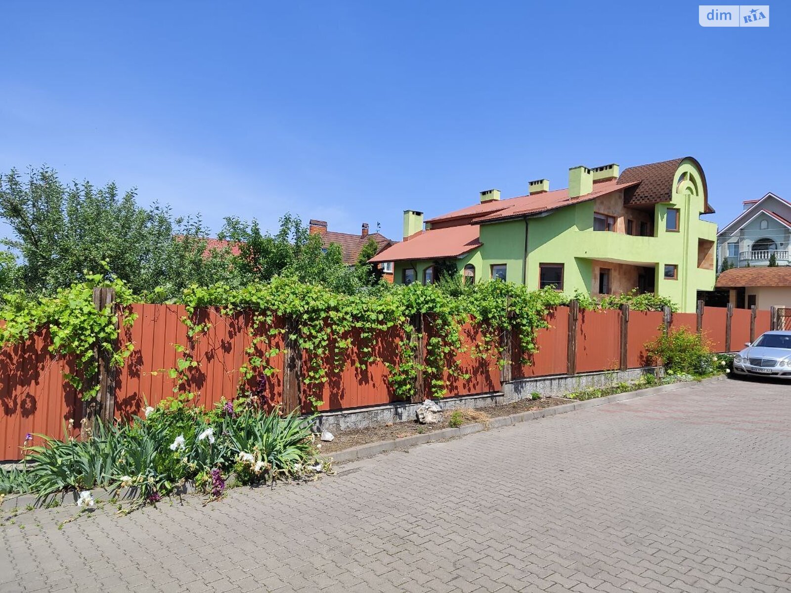 двоповерховий будинок, 331 кв. м, цегла. Продаж в Хмельницькому, район Лезневе фото 1 двоповерховий будинок, 331 кв. м, цегла. Продаж в Хмельницькому, район Лезневе фото 1