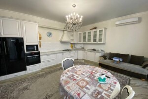 трехэтажный дом с отоплением, 245 кв. м, кирпич. Продажа в Прибужском фото 2