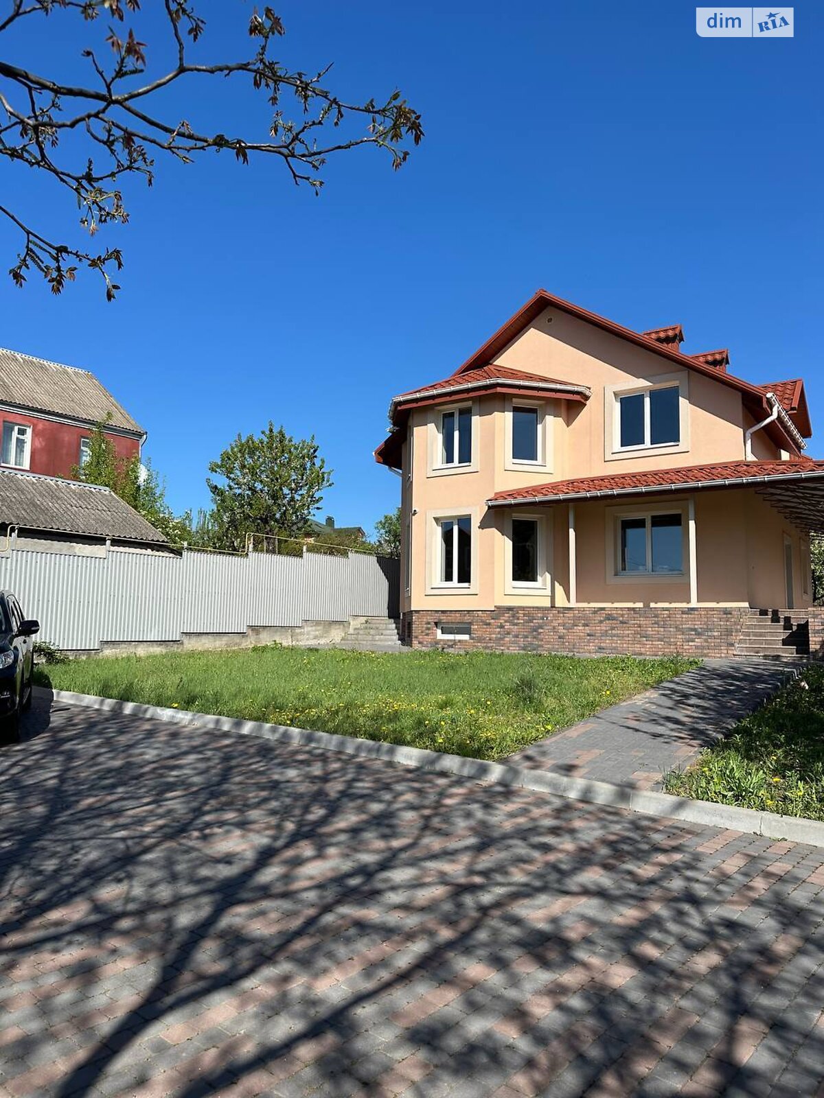 двоповерховий будинок з верандою, 283 кв. м, цегла. Продаж в Хмельницькому, район Лезневе фото 1 двоповерховий будинок з верандою, 283 кв. м, цегла. Продаж в Хмельницькому, район Лезневе фото 1