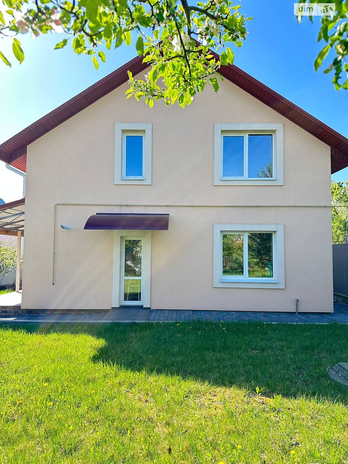 двоповерховий будинок з верандою, 283 кв. м, цегла. Продаж в Хмельницькому, район Лезневе фото 1 двоповерховий будинок з верандою, 283 кв. м, цегла. Продаж в Хмельницькому, район Лезневе фото 1