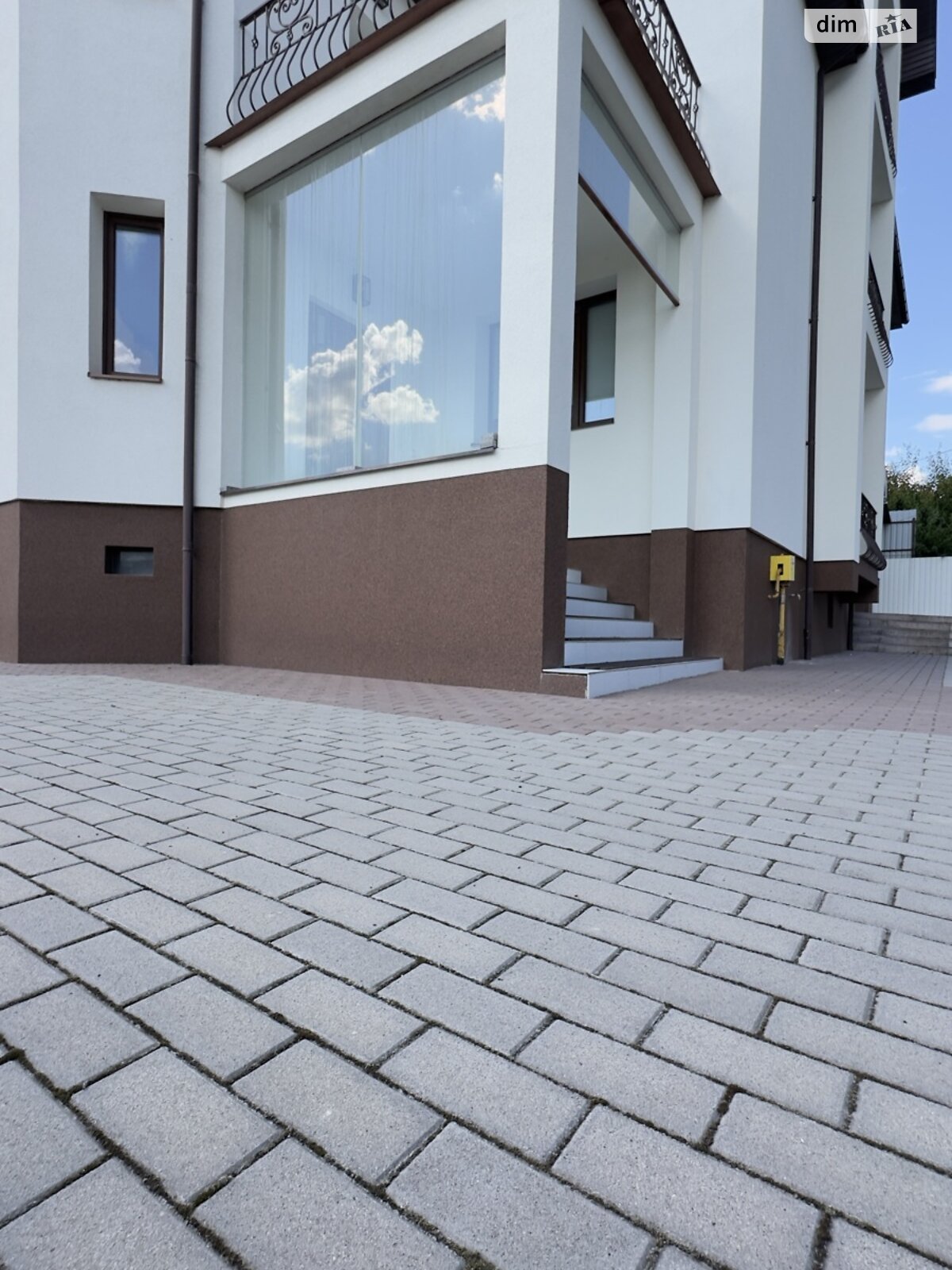 двоповерховий будинок з верандою, 343.5 кв. м, цегла. Продаж в Хмельницькому, район Лезневе фото 1 двоповерховий будинок з верандою, 343.5 кв. м, цегла. Продаж в Хмельницькому, район Лезневе фото 1