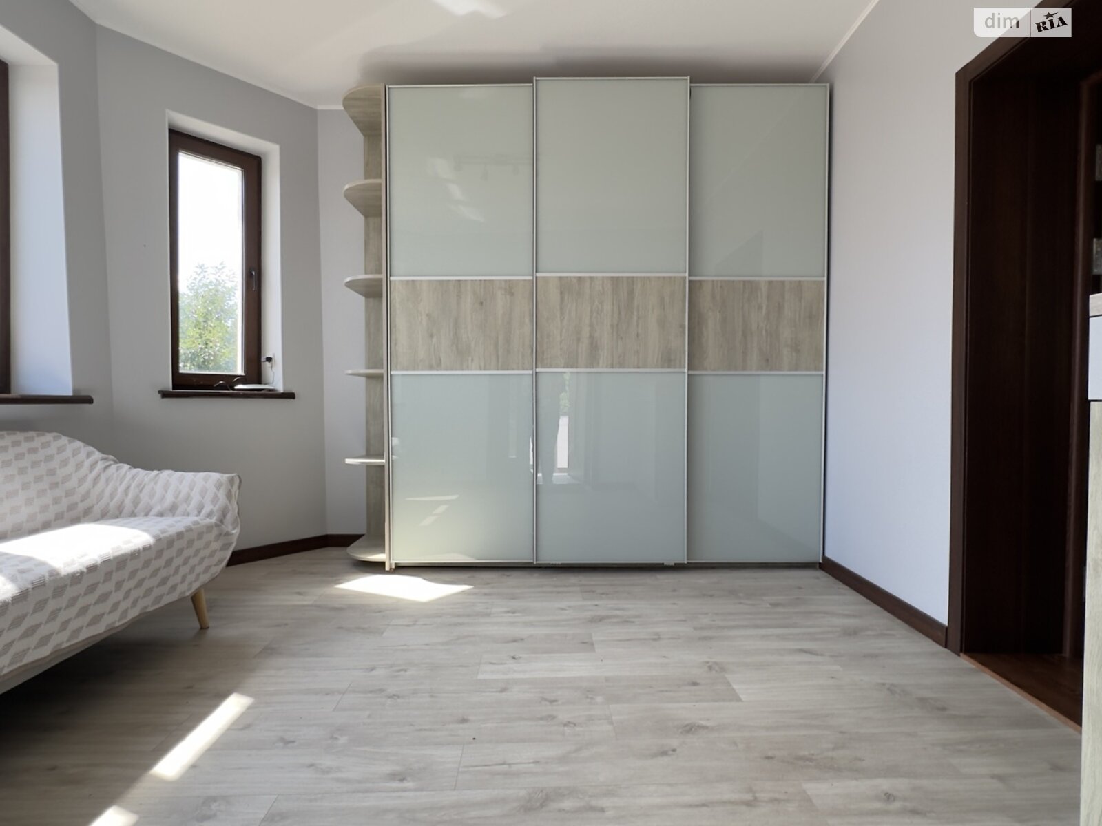 двоповерховий будинок з верандою, 343.5 кв. м, цегла. Продаж в Хмельницькому, район Лезневе фото 1 двоповерховий будинок з верандою, 343.5 кв. м, цегла. Продаж в Хмельницькому, район Лезневе фото 1