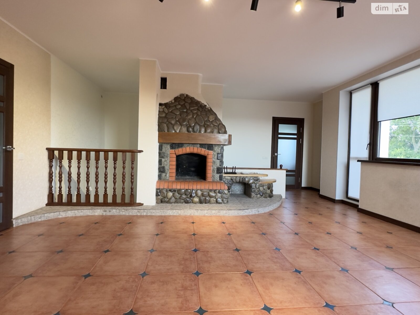 двоповерховий будинок з верандою, 343.5 кв. м, цегла. Продаж в Хмельницькому, район Лезневе фото 1 двоповерховий будинок з верандою, 343.5 кв. м, цегла. Продаж в Хмельницькому, район Лезневе фото 1